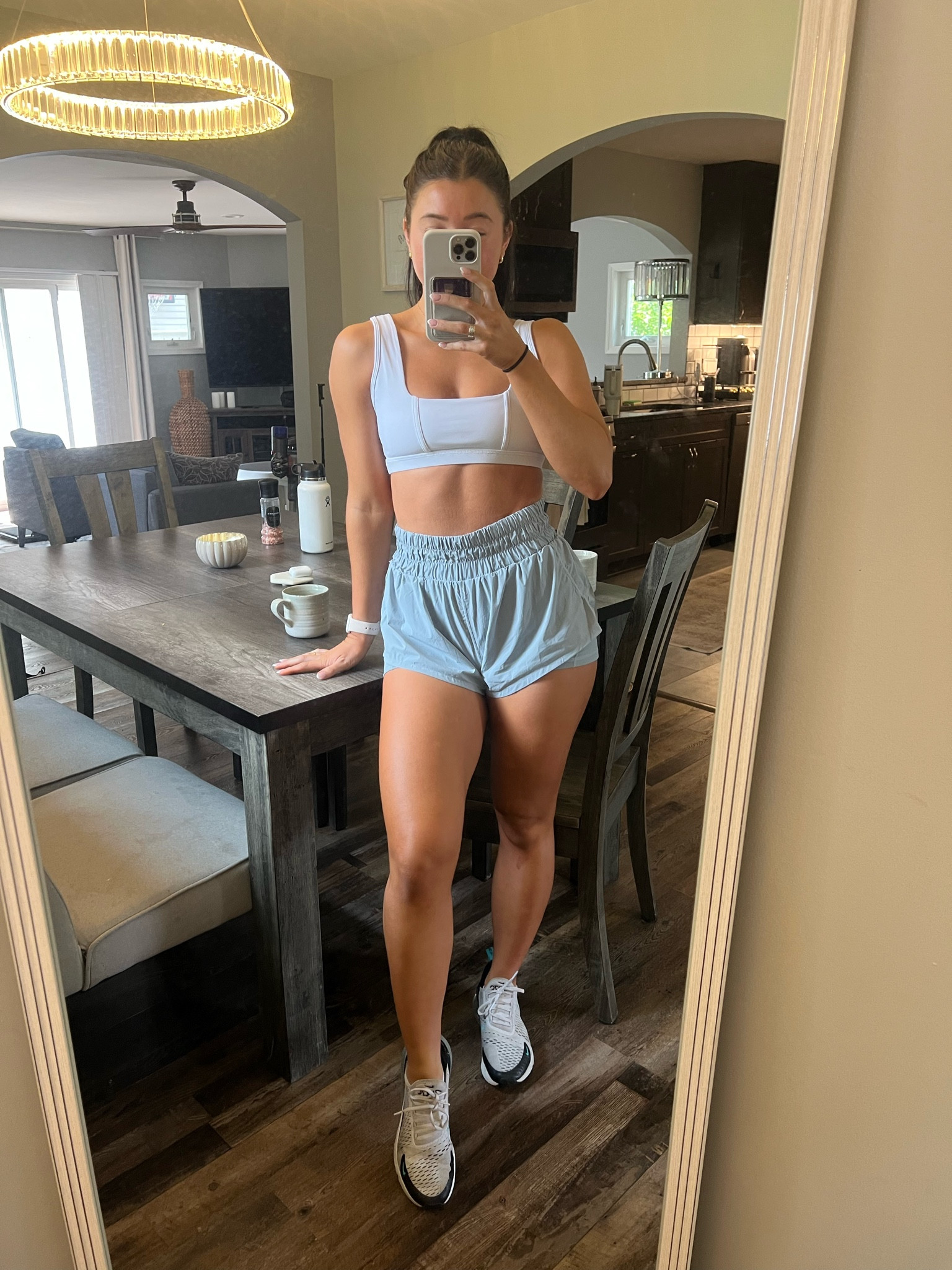 Running Fit Check ✔️

#running #runningoutfit #runningessentials

#LTKFind #LTKshoecrush #LTKFitness