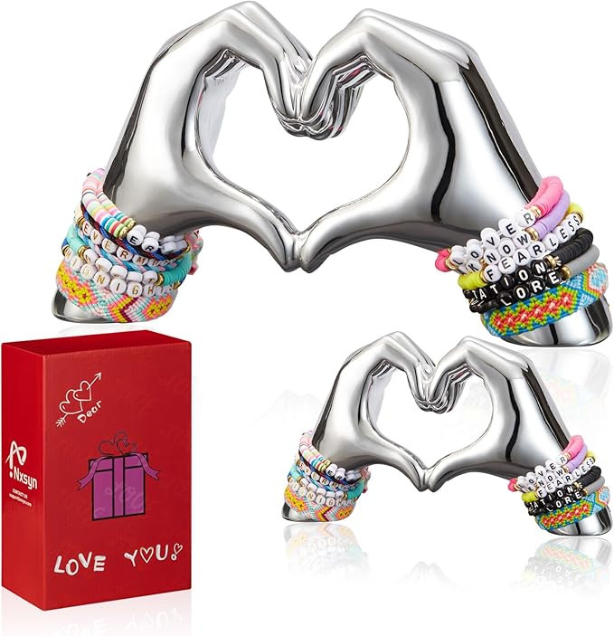 2Pcs Heart Hands Statue - Love Finger Sculptures for Modern Aesthetic Home Decor: Perfect Living ... | Amazon (US)