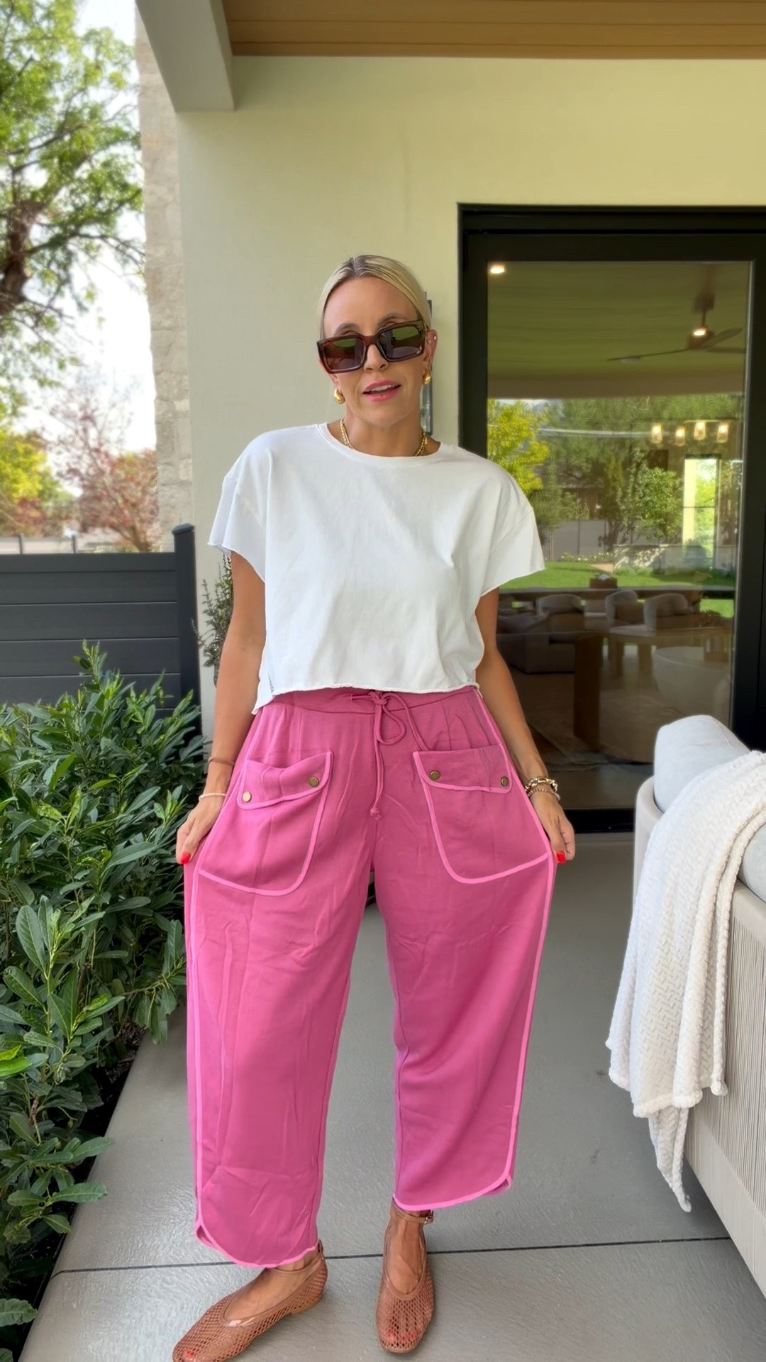 These pink pants are so cute and remind me of free people!

#LTKgrwm #LTKmomlife #LTKootd