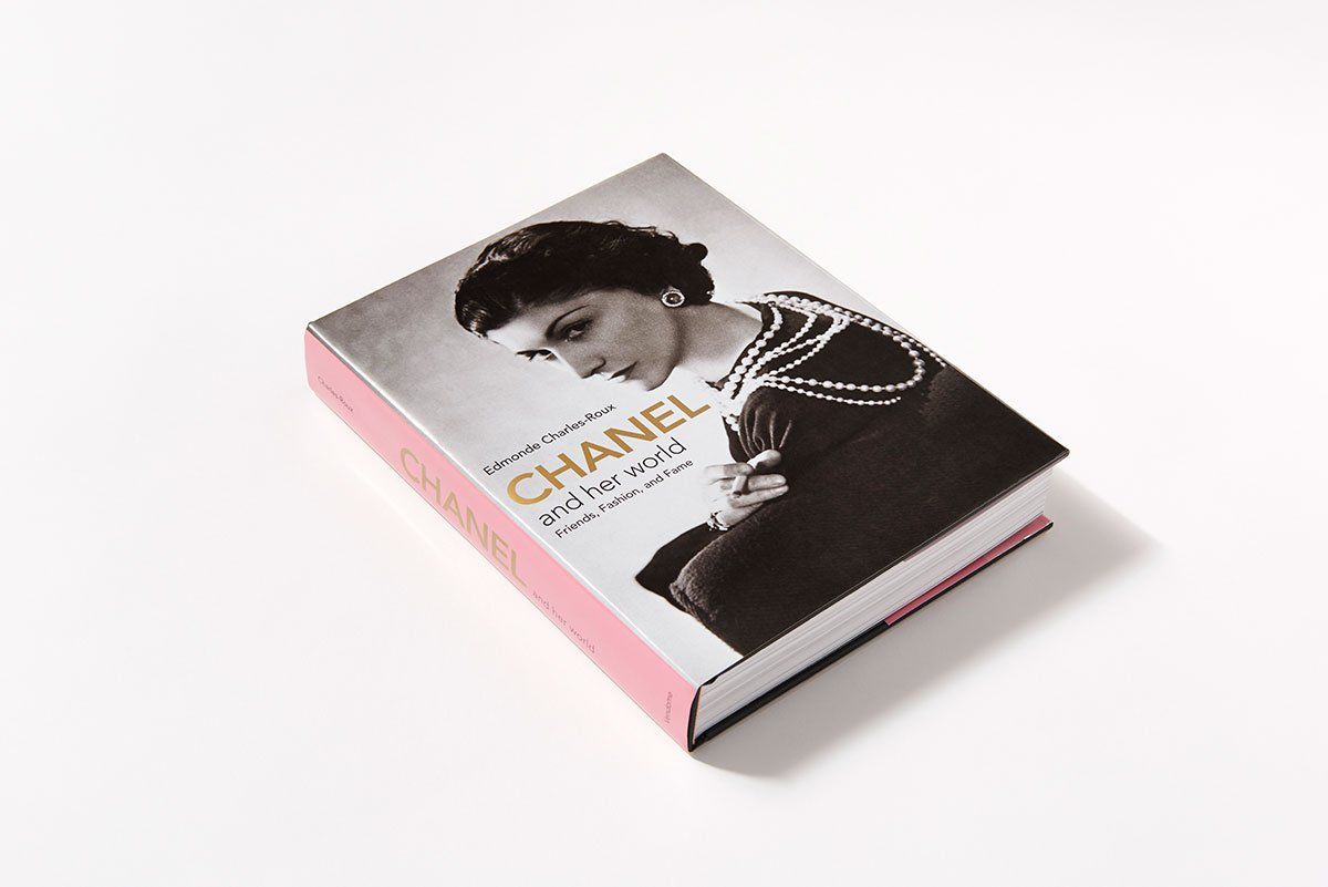 Chanel and Her World



Hardcover – Illustrated, March 9, 2005 | Amazon (US)