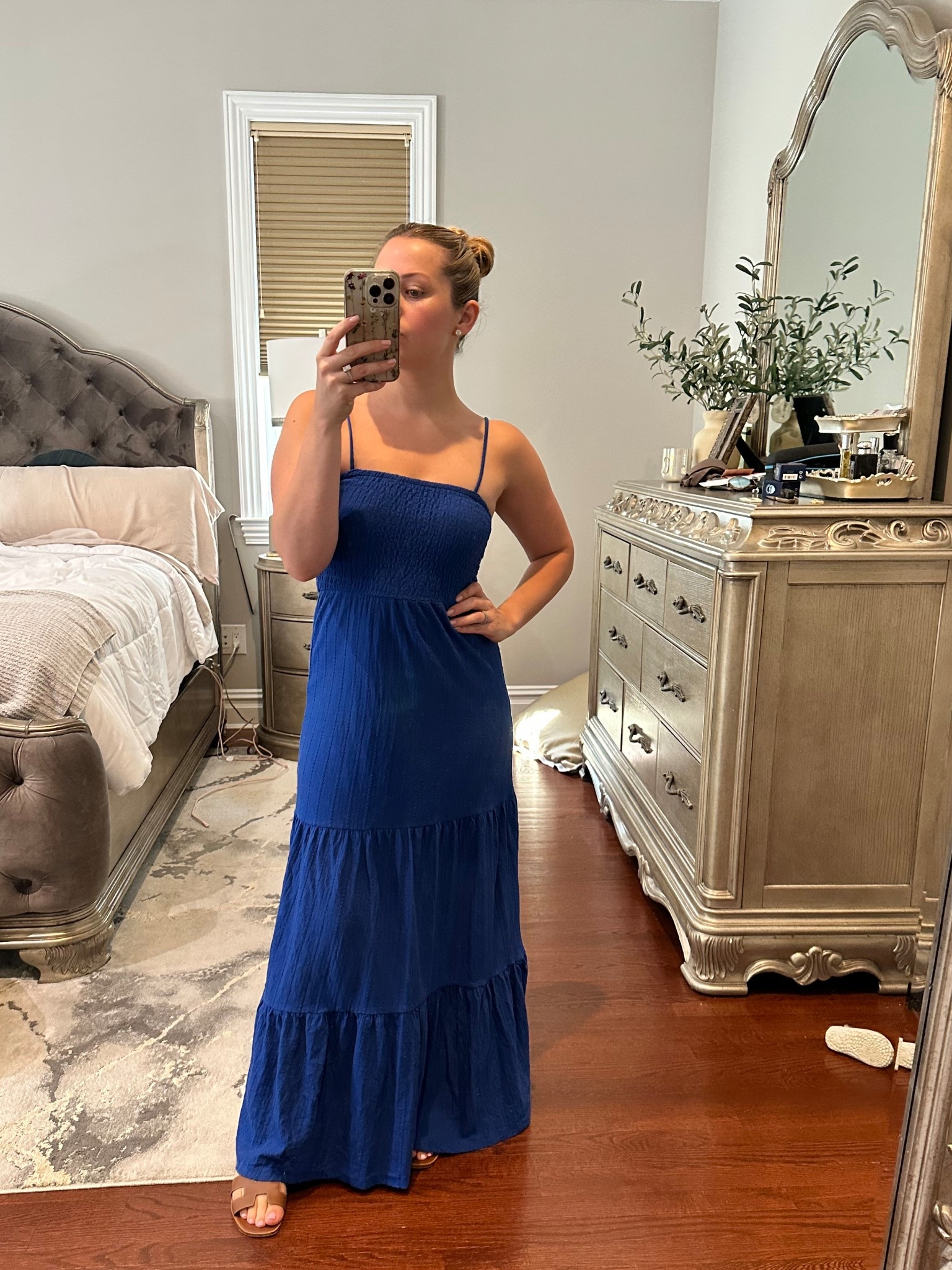 Maxi dress - perfect length for petite girls 

#LTKFindsUnder100 #LTKFindsUnder50 #LTKStyleTip