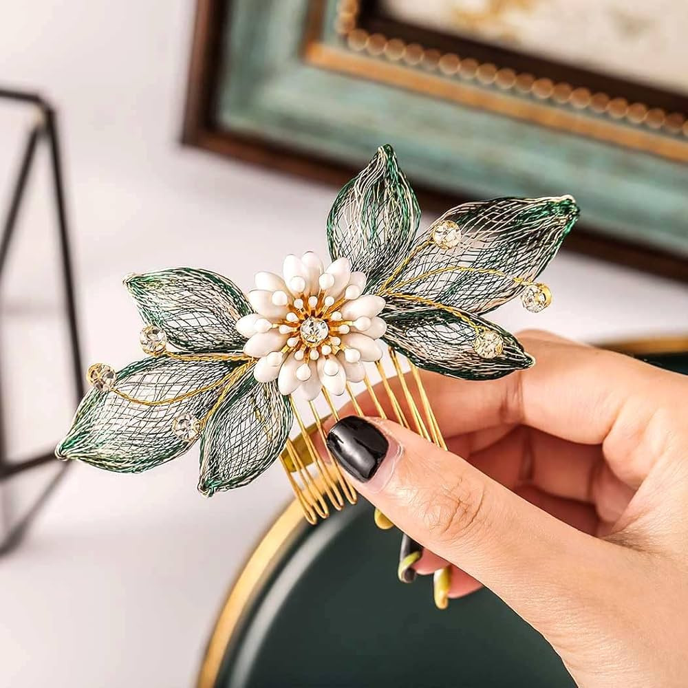 Casdre Flower Bride Wedding Hair Comb Gold Leaf Bridal Side Comb Hair Piece Party Prom Crystal Ha... | Amazon (US)