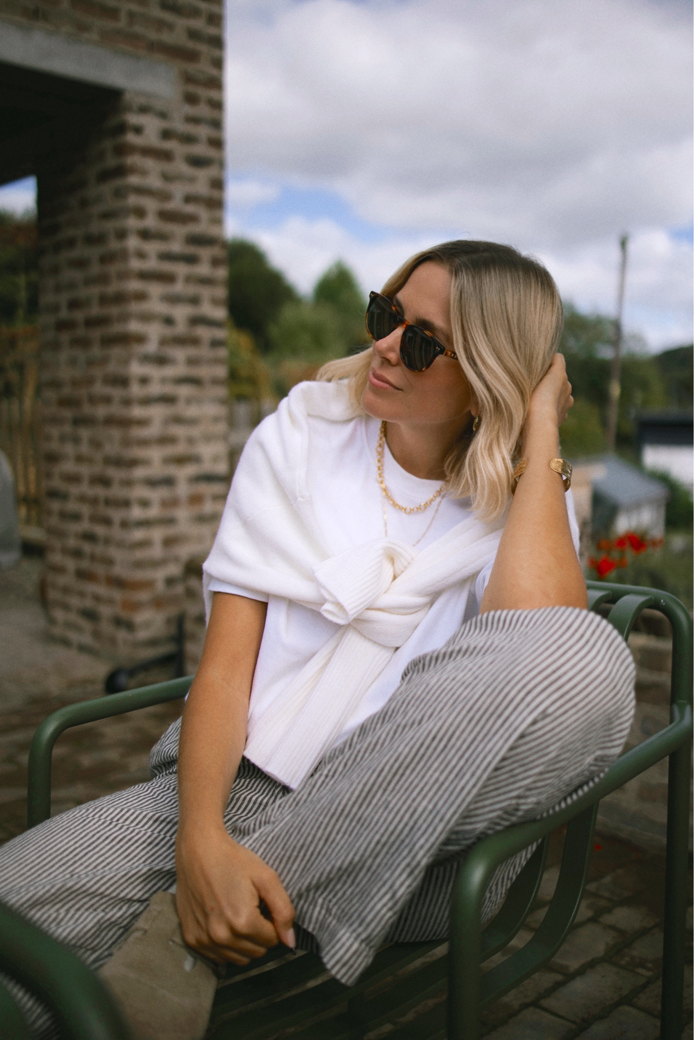 Autumn outfit 
Striped linen trousers
White cashmere jumper 
White tshirt 

#LTKautumn #LTKuk #LTKeurope
