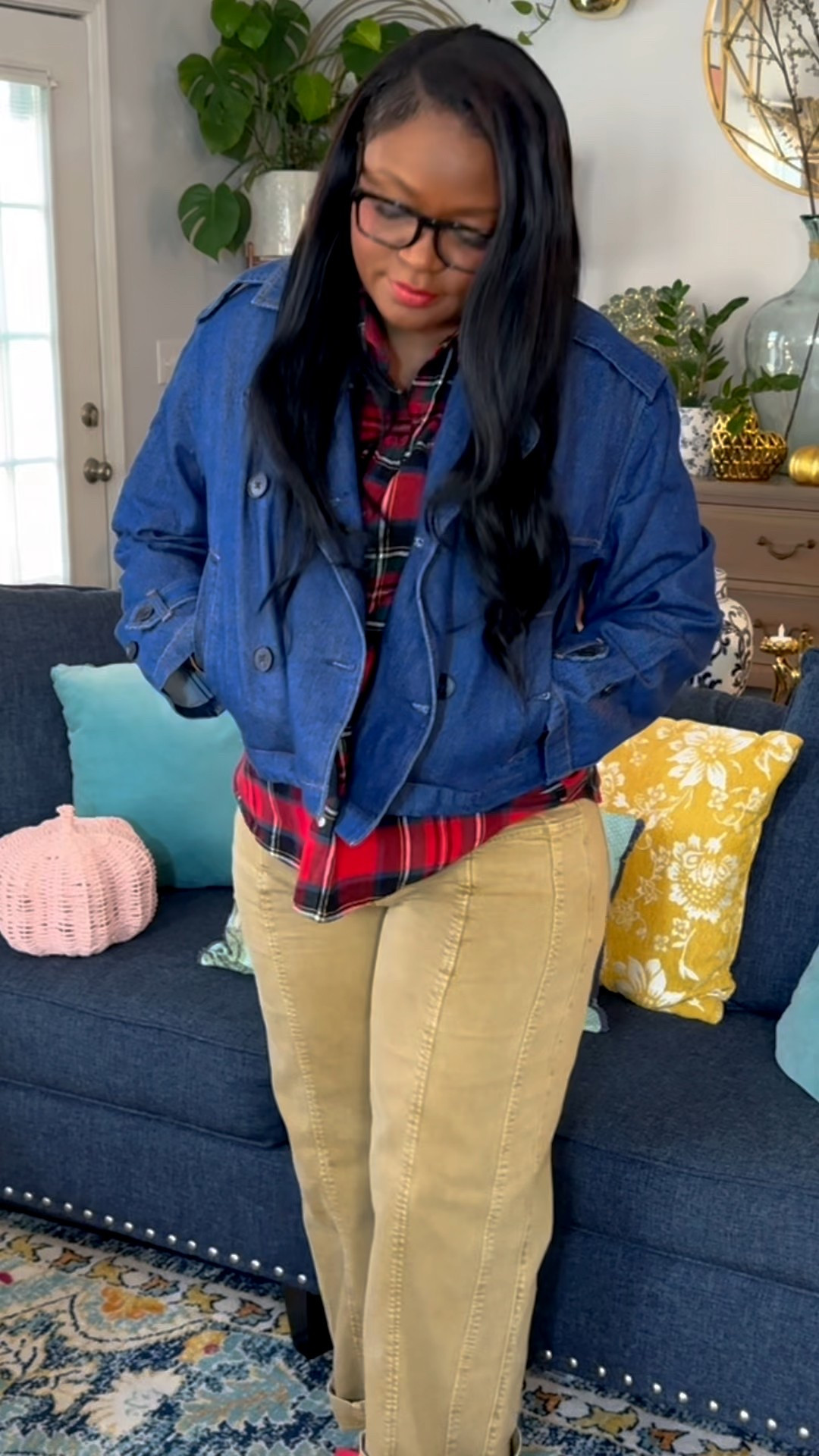 Perfect trench from Gap! I love this jacket in dark denim! Shop on sale now at Gap Friends and Family Event: Shop F&F by taking 40% off your entire purchase. Reward members take an additional 10% off with code "FAMILY"

#gappartner #howyouweargap


