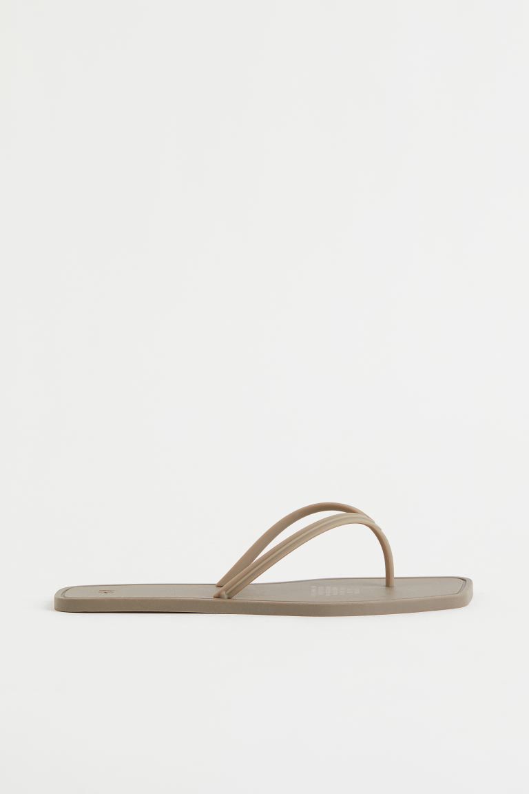 Plastic flip-flops with square toes and heels. Height of soles 0.5 cm.CompositionLining: Thermopl... | H&M (UK, MY, IN, SG, PH, TW, HK)