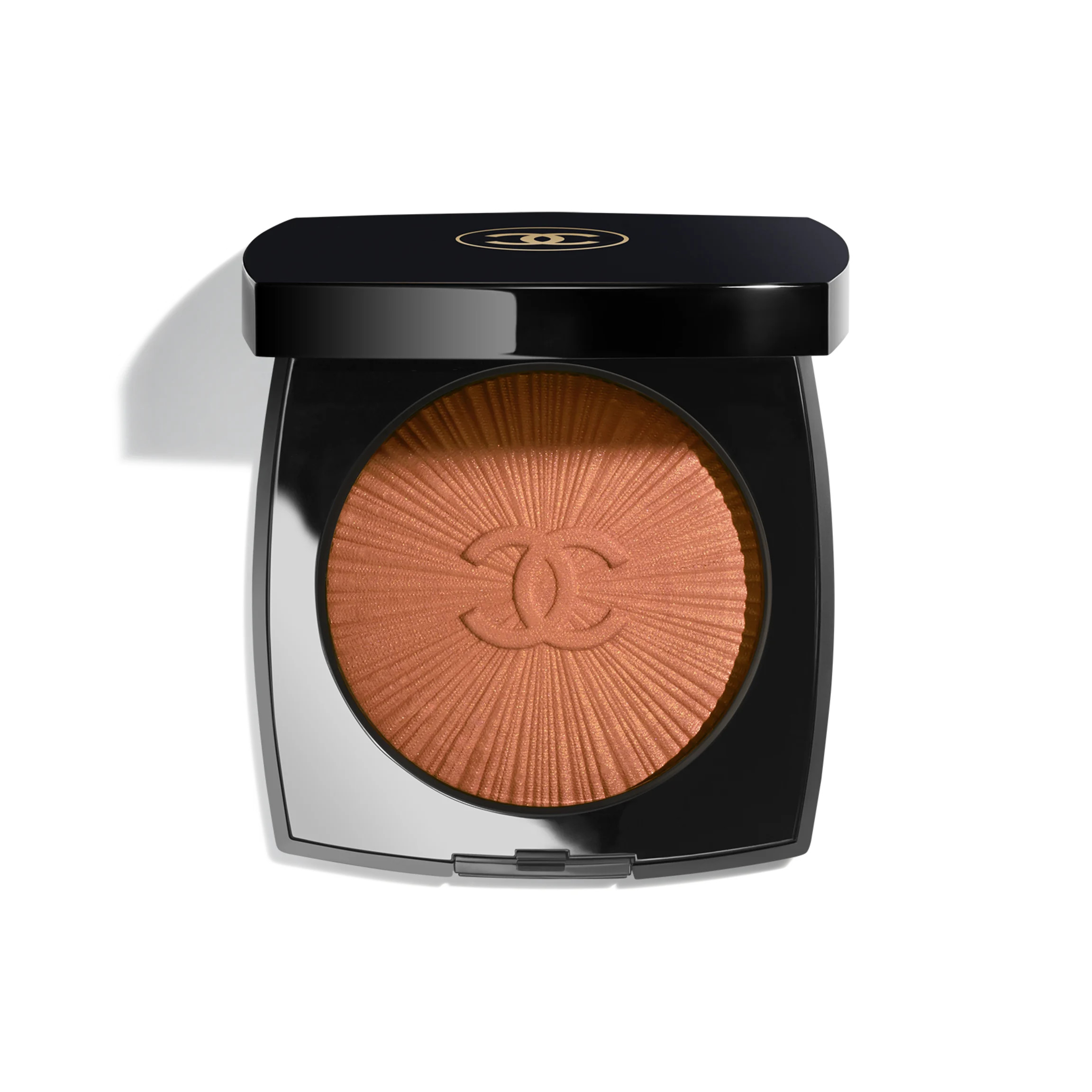 BLUSH LUMIÈRE | Chanel, Inc. (US)