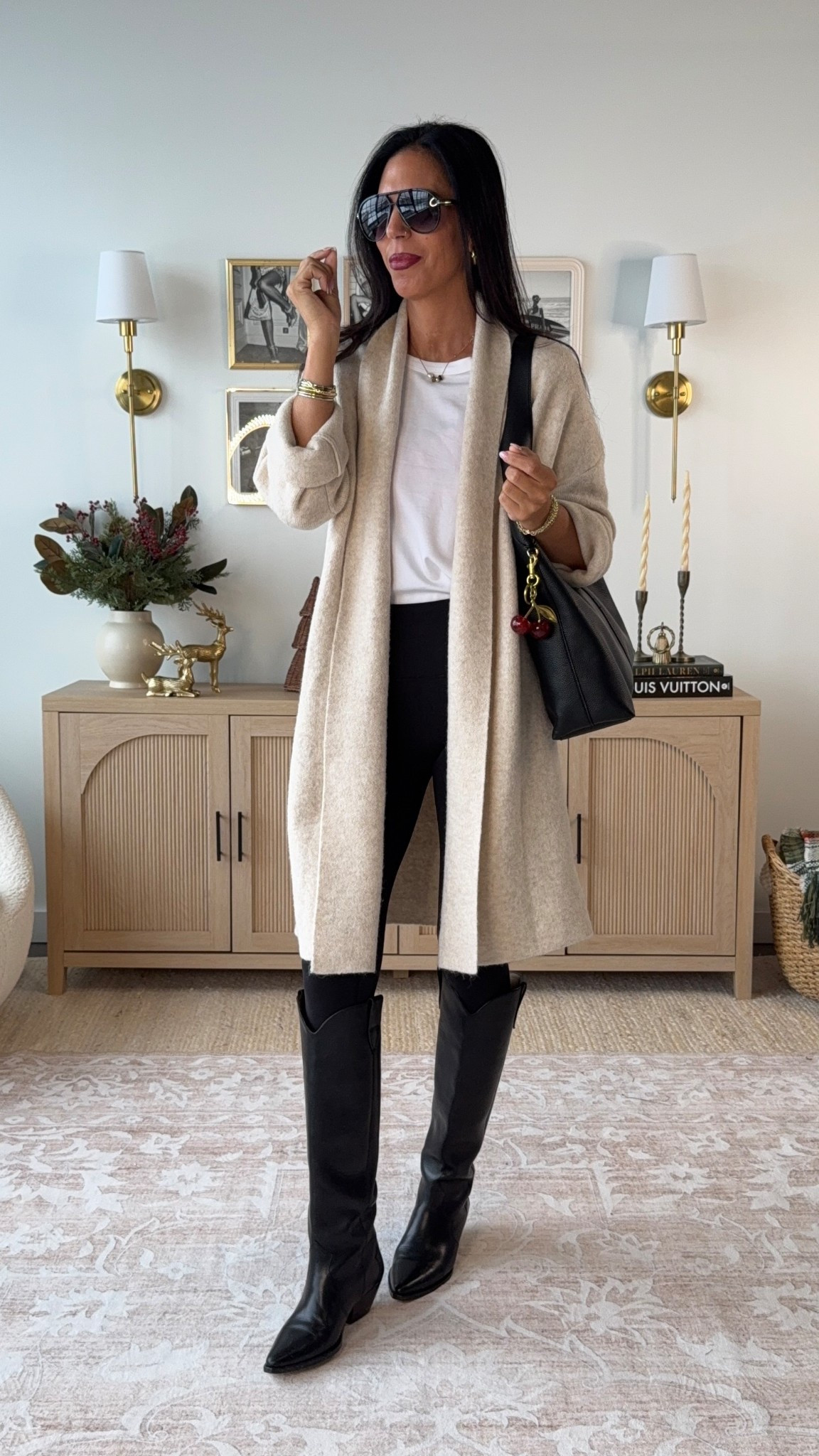 No Seam leggings - small and tts
Elevate with one of my favorite coatigans- look for less and comes in a ton of colors. - wearing a medium for a more oversized fit 
Color- apricot 
Small tee 


#LTKmomlife #LTKU #LTKootd