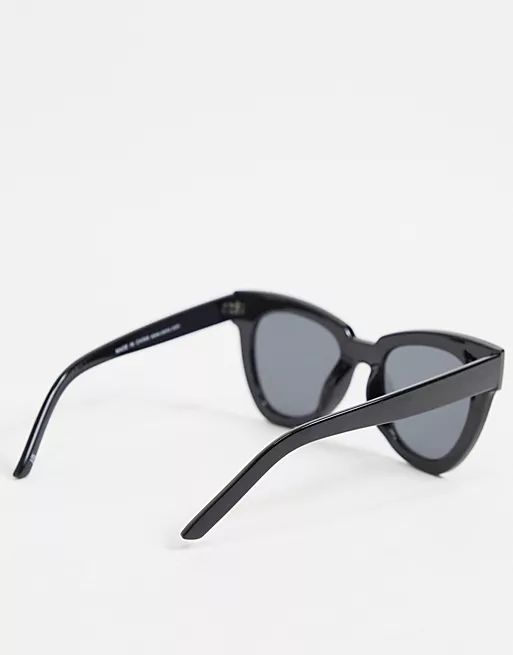 ASOS DESIGN recycled frame chunky flare cat eye sunglasses in shiny black | ASOS (Global)