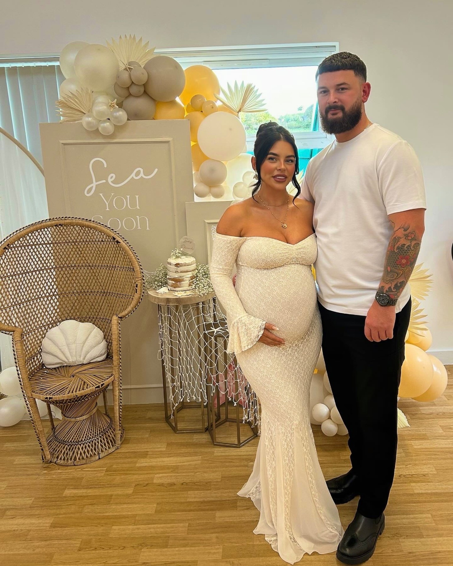 My baby shower dress, literally the most perfect dress ever!! 

#LTKootd #LTKBump #LTKgrwm