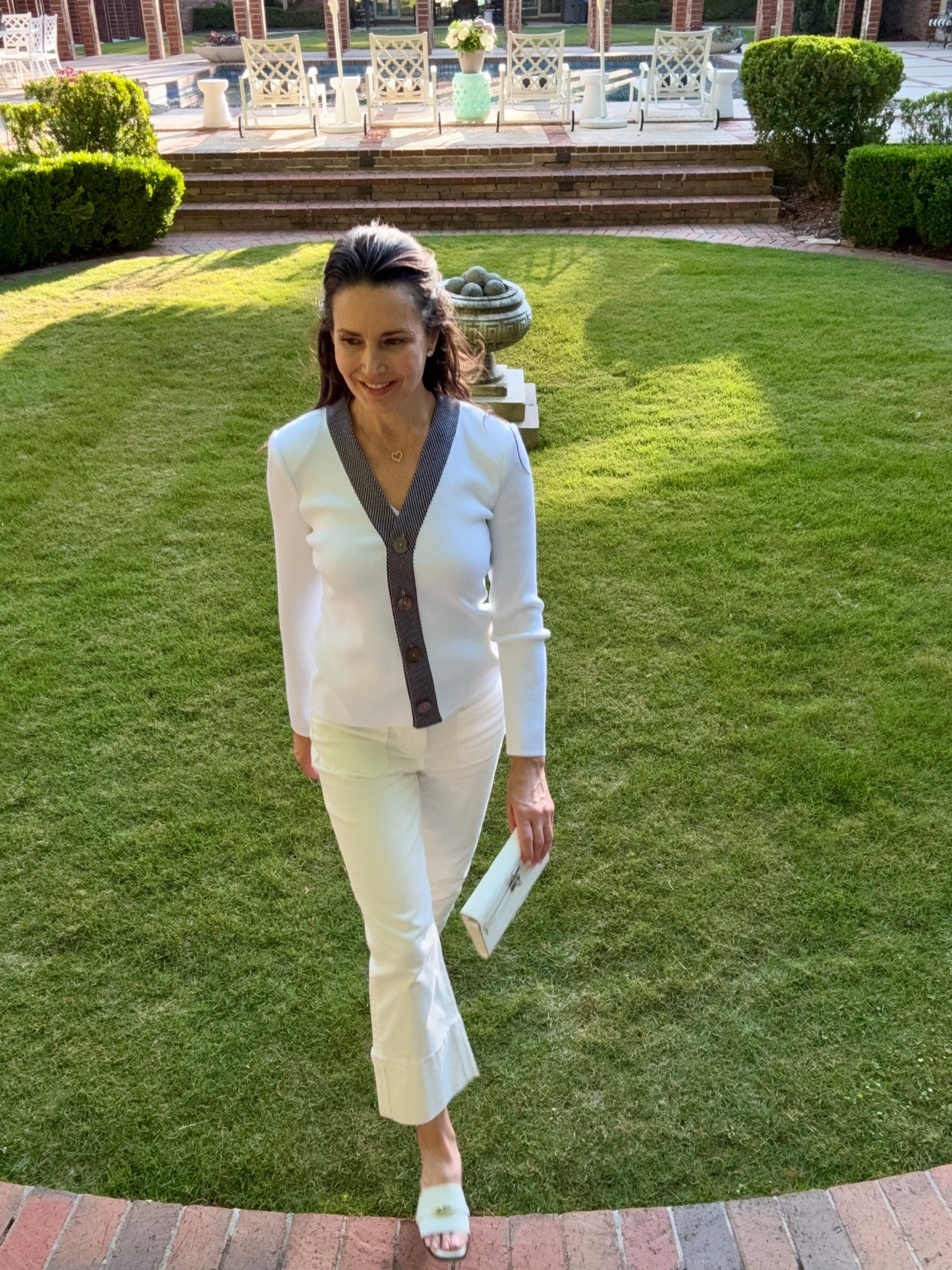 White Cardi + White Denim = Effortless Spring Uniform

Spring's here with Summer on its way! 
My roses are blooming and hydrangeas are beginning to green. 

This white cardigan set welcomes this Spring weather. A knit cardi with black textured trim, shell underneath along with cropped wide leg jeans give minimal color, but maximum impact. 

Newly launched collection by @Family_Savvy x @MingWangOfficial embraces timeless style with a modern edge.

#LTKOver40 #LTKgrwm #LTKootd