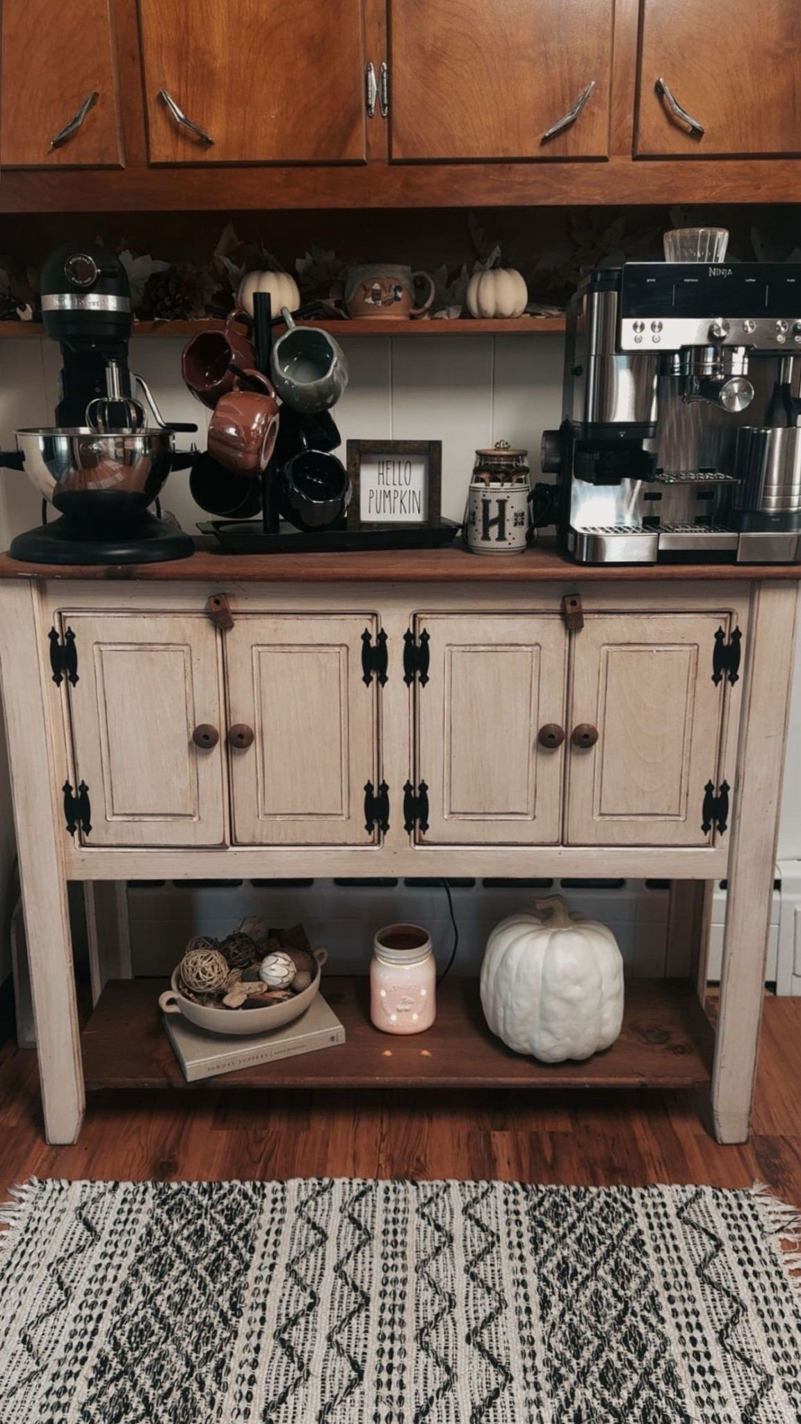 Coffee bar 
Fall coffee bar 
Fall decor 
Walmart 
Ninja luxe espresso 


#LTKHome