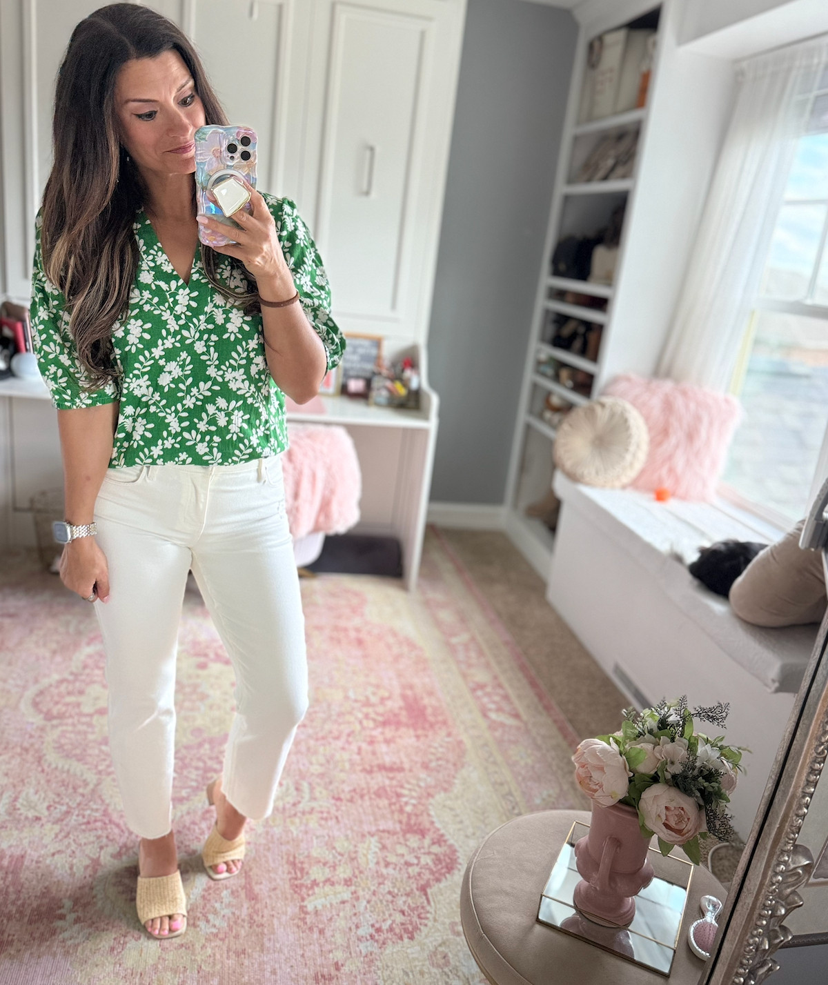 Cute look for work in the summer 

 