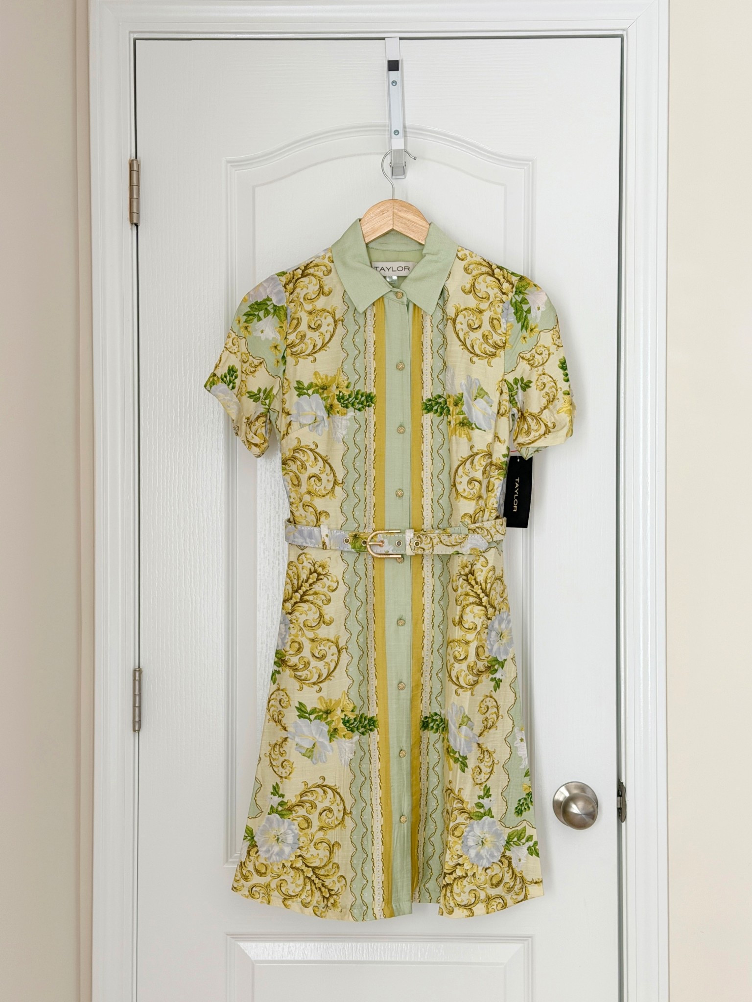 New spring dress find! 🌼 This belted mini dress has such a cute mix of floral prints and subtle stripes, giving it that fresh, playful spring look. ☺️ The belt adds a flattering shape, and the print feels very designer-inspired. 💚 Such a fun piece for spring days, brunch, or weekend plans. Linked this one and similar styles to shop! 🛍️ #SpringDress #SpringFashion #PetiteStyle

#LTKSeasonal #LTKootd #LTKPetite