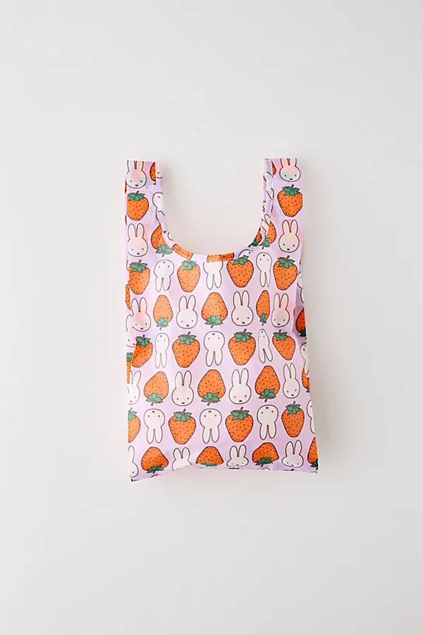 BAGGU & Miffy Baby Baggu Reusable Tote Bag in Strawberry Miffy/UO Exclusive at Urban Outfitters | Urban Outfitters (US and RoW)