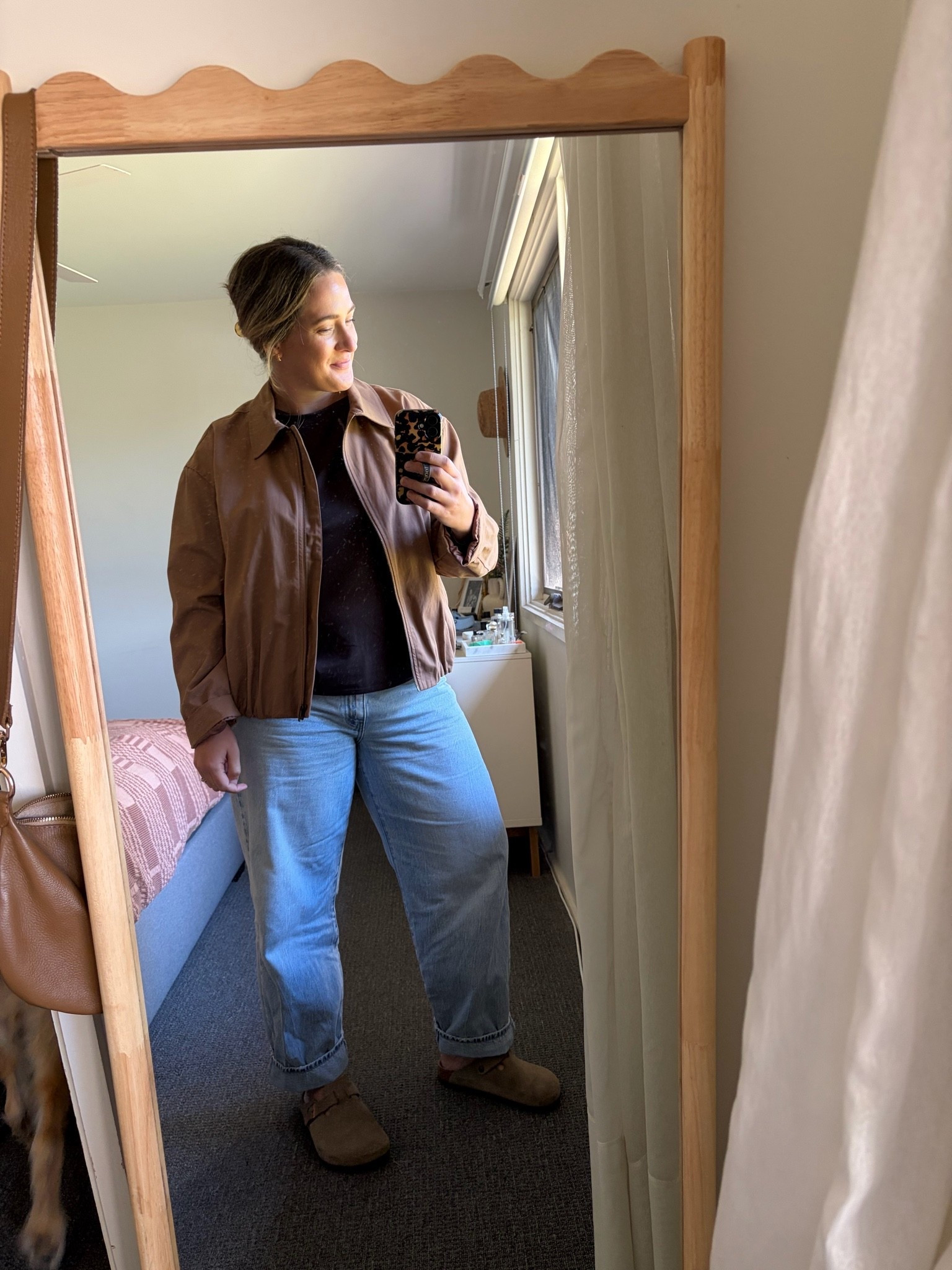 Today’s casual outfit of the day 🫶🏼
 
Jeans- size 32
Top- size 16AU 
Jacket- from Just Jeans- linked a similar style 

#ootd #midsize #lululemon #levis

#LTKaustralia #LTKjeans #LTKmidsize
