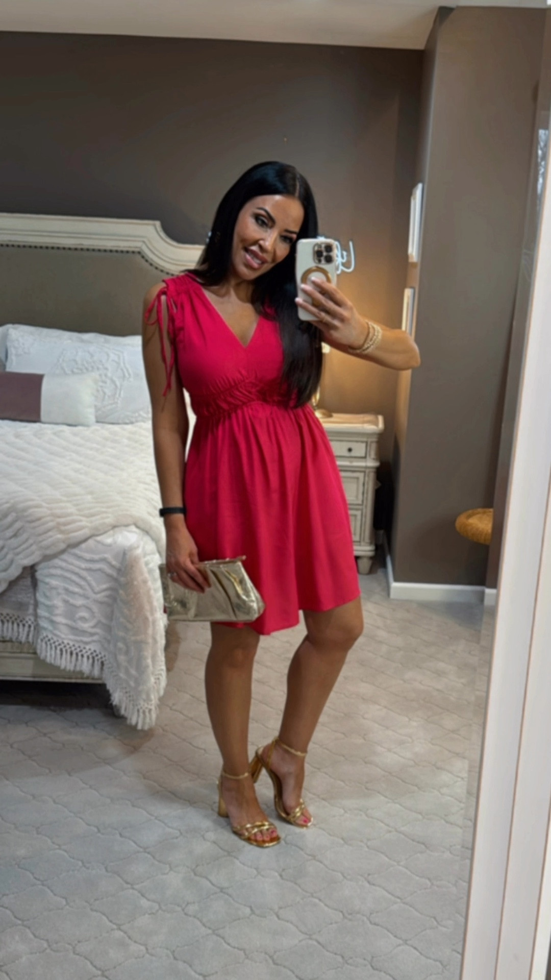 The sunshine is back and the days are getting longer! This bright dress screams spring, and I’m loving it! The price is amazing too! Make sure to grab the gold bag and sandals!
#walmart #walmartfashion
🌺✨🌺✨🌺✨🌺✨🌺✨🌺

#LTKOver40 #LTKFindsUnder50 #LTKStyleTip