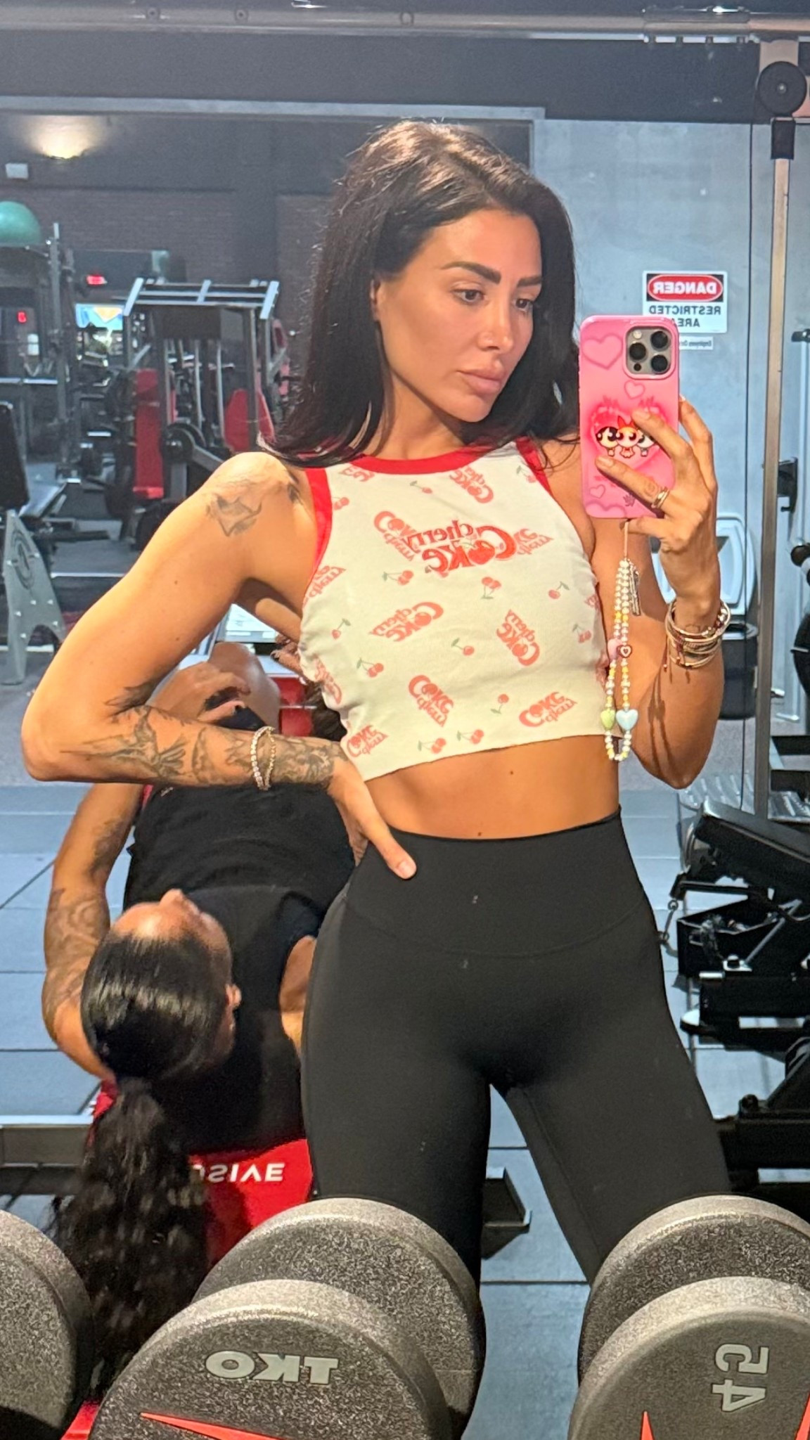 Cutest tank for summer and only $10. I cropped mine to make it a little shorter. 


#LTKStyleTip #LTKSaleAlert #LTKActive