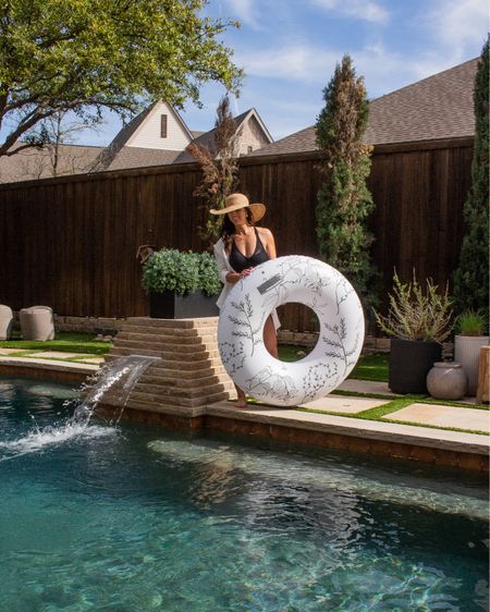 Neutral Pool Favorites 

Pool finds  Neutral home decor  Neutral backyard  Home finds  Decor  Backyard accessories  Black and White Pool Accessories   

#LTKswim #LTKhome #LTKstyletip