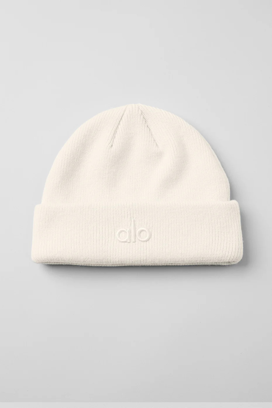 ALO | Notable Beanie Hat in Ivory White | Alo Yoga (US)