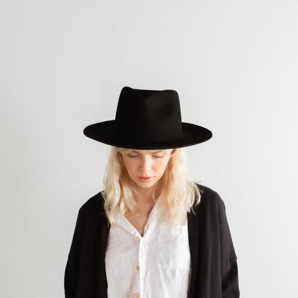 Zephyr Rancher - Black | Gigi Pip