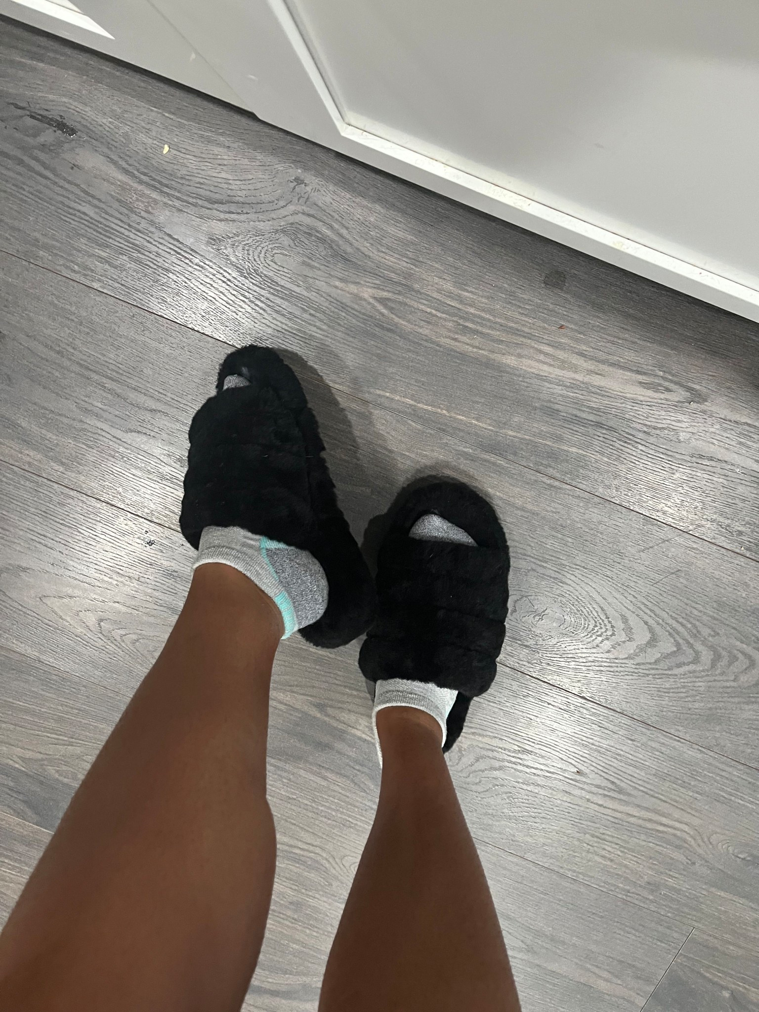 My all time favorite slippers. Going to grab another pair 

#LTKGiftGuide #LTKHoliday #LTKSeasonal