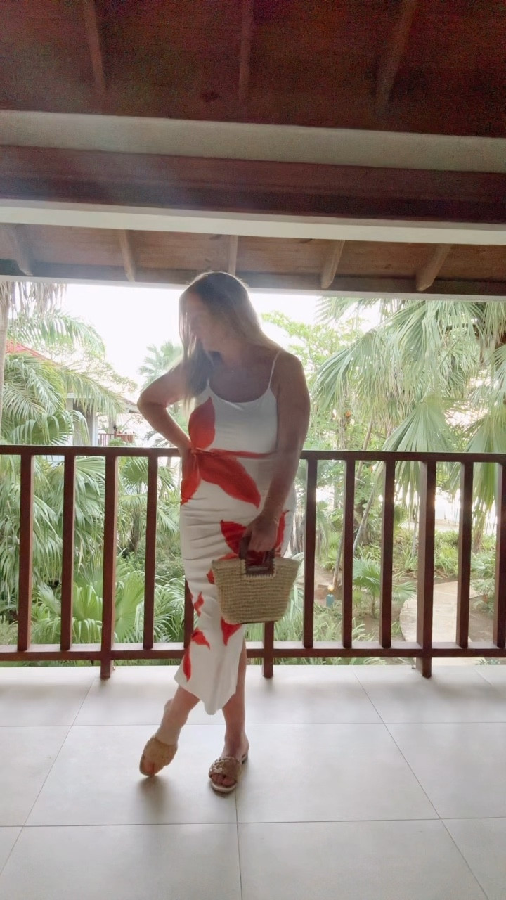 Vacation dress. Maxi dress. Resort wear. Dinner dress beach vacation. Spring break 

#LTKdayinmylife #LTKootd #LTKTravel