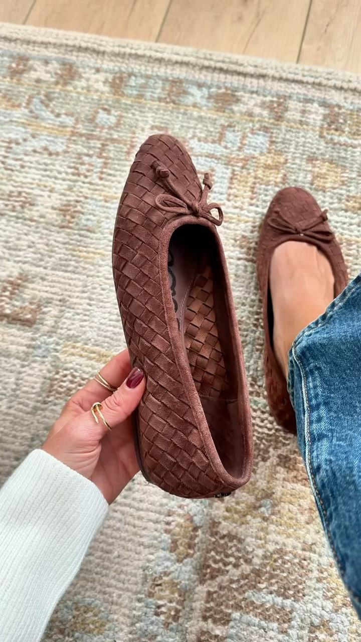 Suede woven flats are TTS. Fall outfits. Fall style. Fall shoes. Brown ballet flats. Elevated casual outfit. Mom outfit. Everyday outfits.

#LTKootd #LTKgrwm #LTKPetite