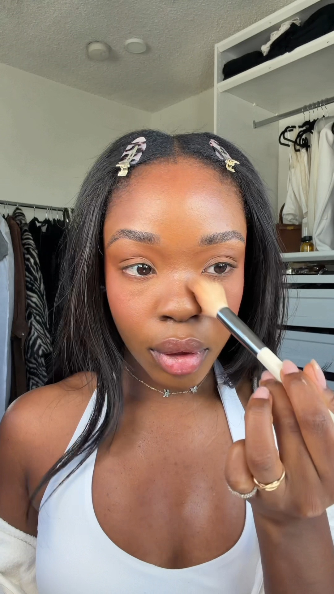 Makeup that actually covers + leaves the skin so glowy✨✨ all products linked below!

#makeup #makeuptutorial #makeuproutine #grwmmakeup #acne #acnemakeup #hyperpigmentation #darkspots #blackgirlmakeup #makeuptransformation 

#LTKBeauty