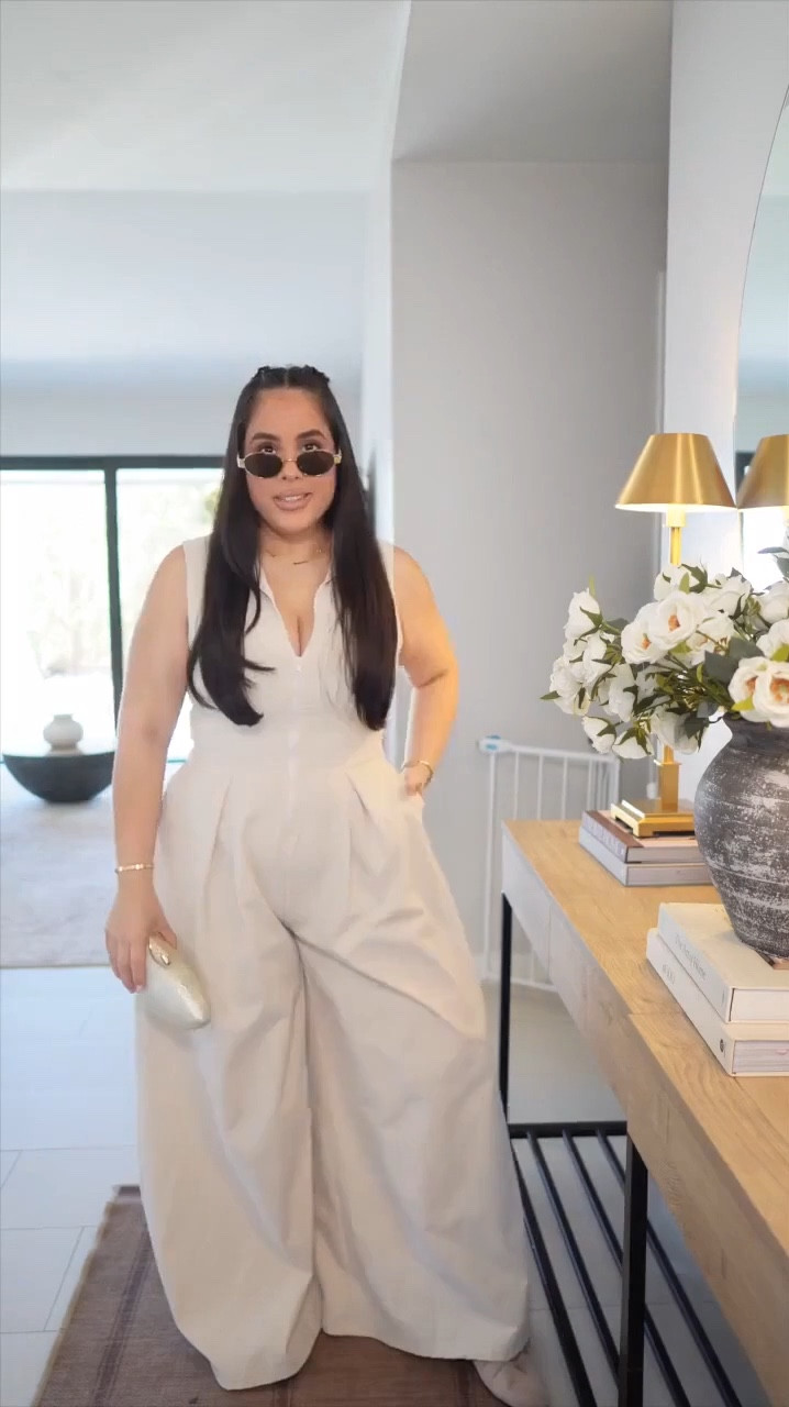 The jumpsuit everyone needs! 




#LTKgrwm #LTKMidsize #LTKootd