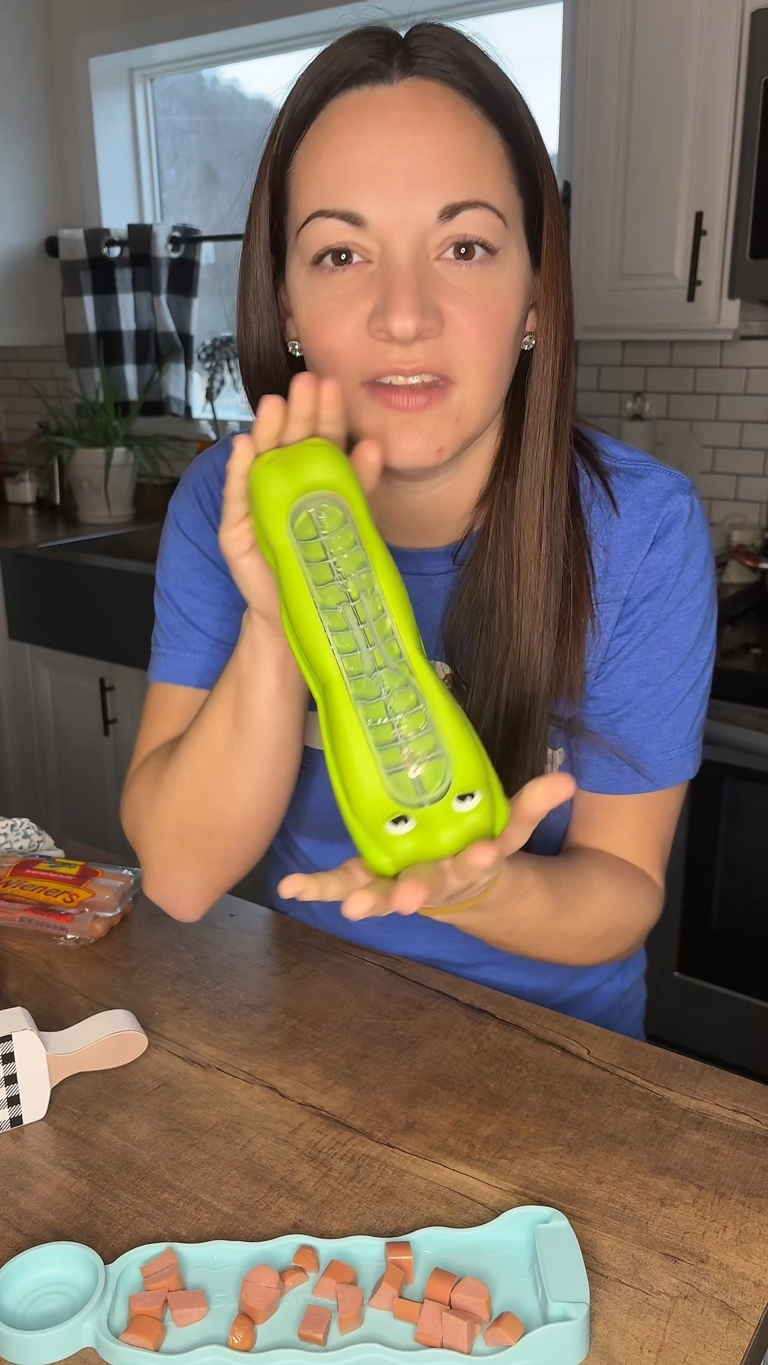 This hot dog dicer is a must-have for parents — perfectly sized pieces in seconds to help reduce choking risk for kids 🌭✂️ No more uneven cuts or last-minute panic lunches. Busy mom + teacher approved! #momfinds #parenthack #toddlermeals #kidssafety #lunchboxideas #kitchenmusthaves #hotdogcutter #babyledweaning #momlife #amazonfinds #familymealtime

#LTKfoodie #LTKmomlife