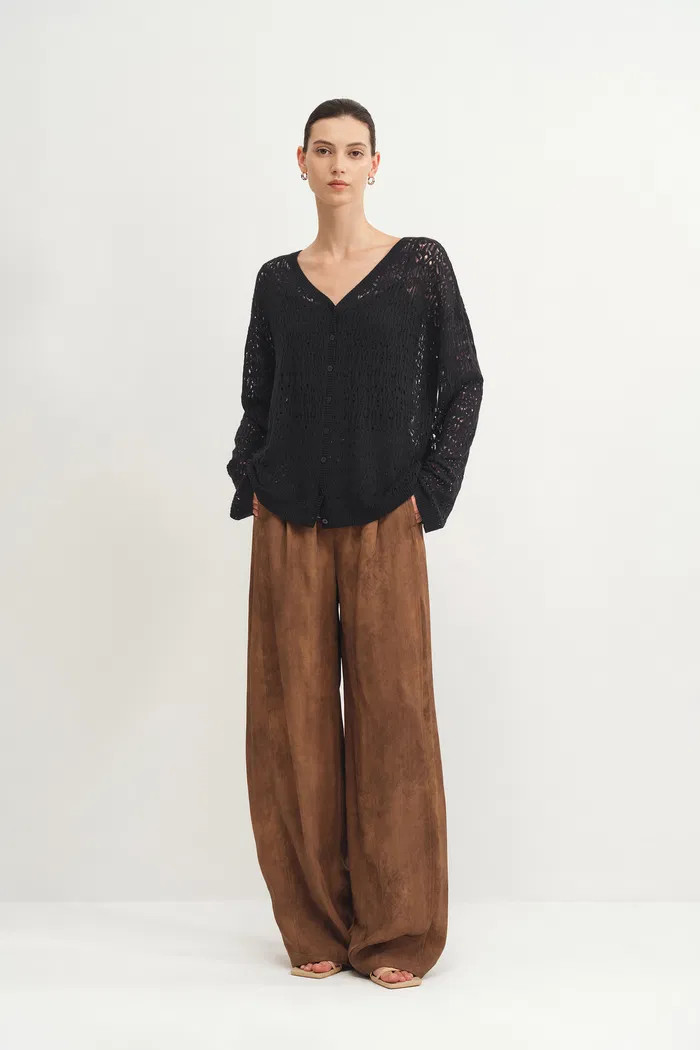 Nicole Reversible Front or Back Knit Sweater in Cashmere Blend Knit | Fabrique