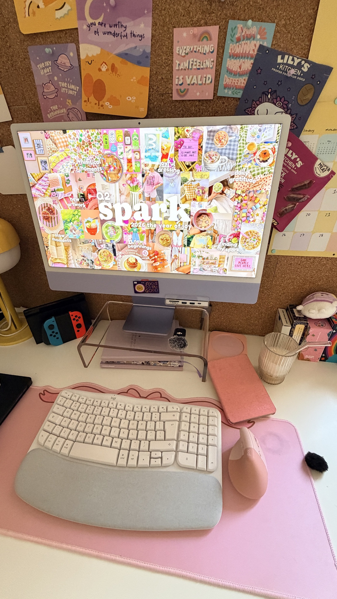 Spring morning desk spread looking whimsical 🌸✨

#LTKdayinmylife #LTKmorningroutine #LTKHome