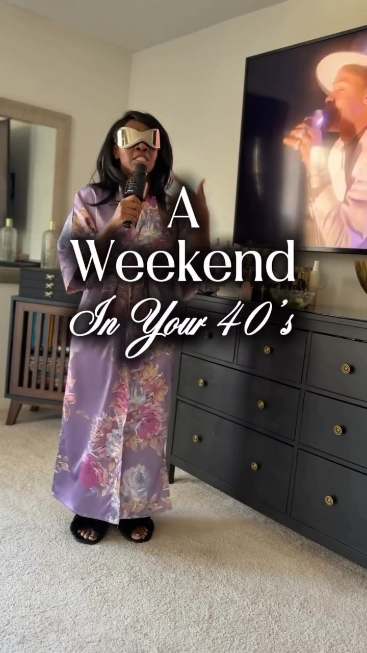 A little weekend recap… because life in your 40s is a whole experience ✨

Friday set the tone — a 3-mile walk with my weighted vest, a new DIY project underway, and my High Tea perfume from @itsbrowngirljane arriving like a gift from the universe.

Saturday had me on the road early to see my girls at college, then a stop at Aldi, groceries delivered, lasagna soup simmering, and Christmas trees going up.

Sunday was peak “grown woman energy” — workout done, laundry moving, holiday décor almost finished, and me vibing to “I Wanna Be Your Man” while slipping into my new two-piece sweater set.

A full weekend… but full in all the right ways. ✨ #genx #over40 #blackgenx #fortysomething #nostalgia #weekendvibes #vlog