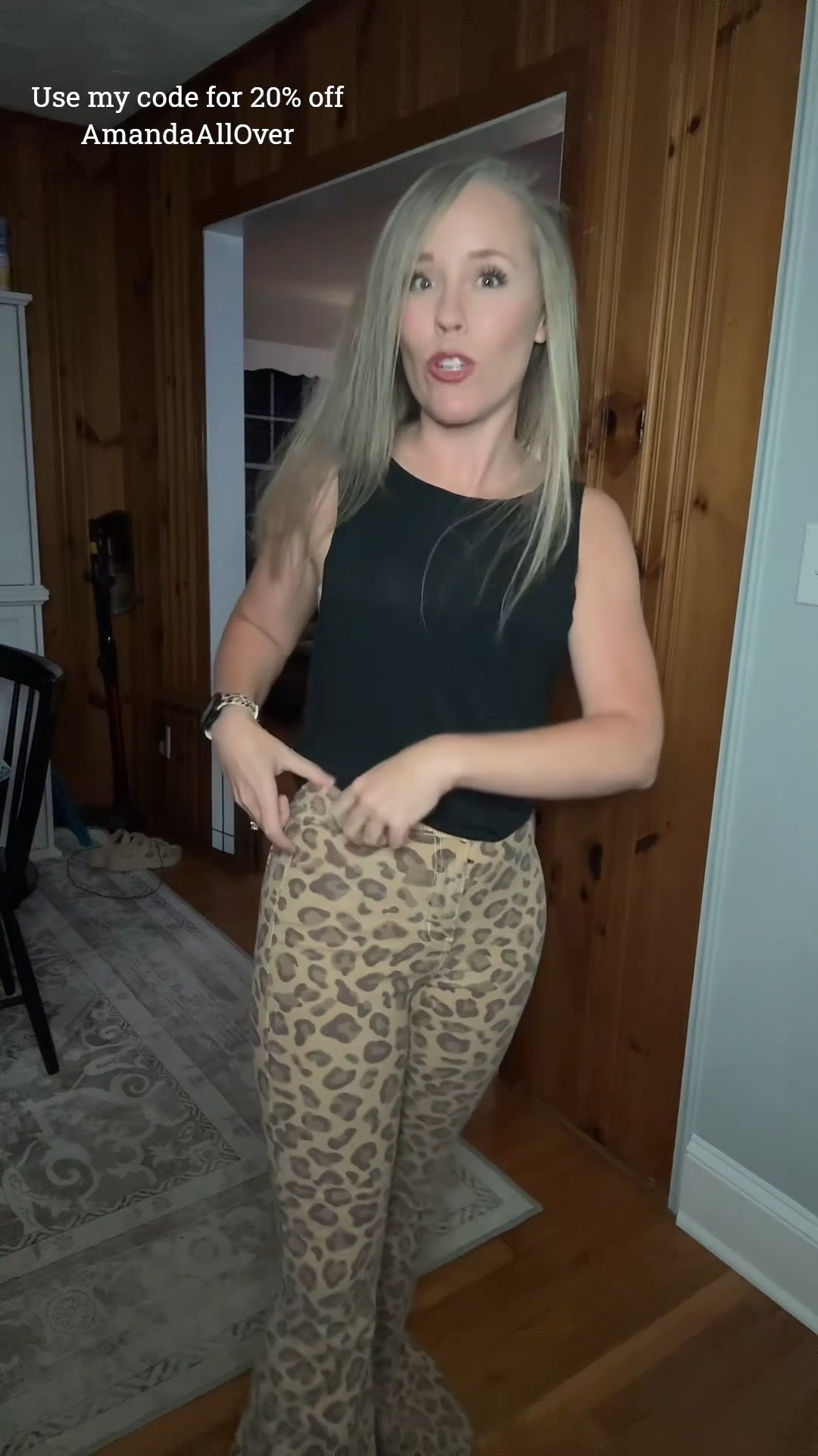 I’m in my Fiona flares era and honestly… I’m not leaving it anytime soon. I have about 8 pairs now and the leopard ones are easily top 3. They’re comfy, flattering, and literally perfect for fall, but you already know I wear them year‑round whenever I can haha.
If you want to grab a pair, use my code AMANDAALLOVER for 20% off at Willow Boutique. Trust me, these are the pants you’ll reach for every single week.

#LTKootd #LTKmomlife #LTKOver40