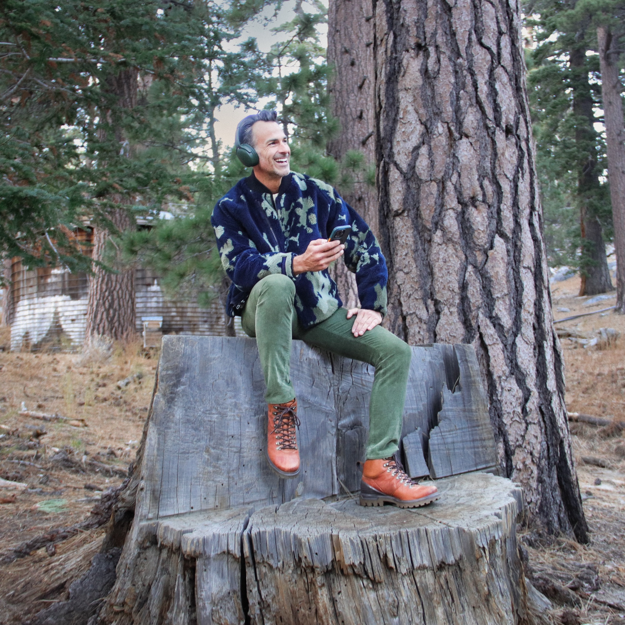 Great gifts for the stylish, active, adventurous guy! He’ll love hiking the great outdoors with these solid, noise-canceling headphones, warm and sturdy boots, and menswear made for both the elements and to say he knows fashion. Stylized, furry jackets, corduroy pants, and chunky, textured sweaters… gifts for him or for yourselves 🎁🤫↣ 

#LTKCyberWeek #LTKGiftGuide #LTKmens