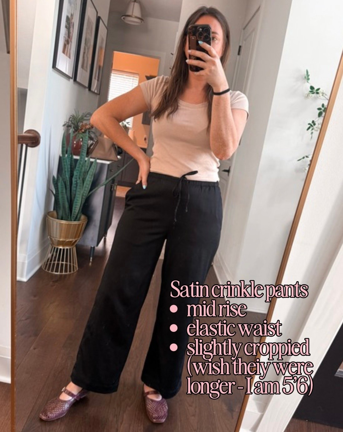 Satin crinkle pants - won't wrinkle and perfect for travel Travel




Effortless pants 
Travel pants 