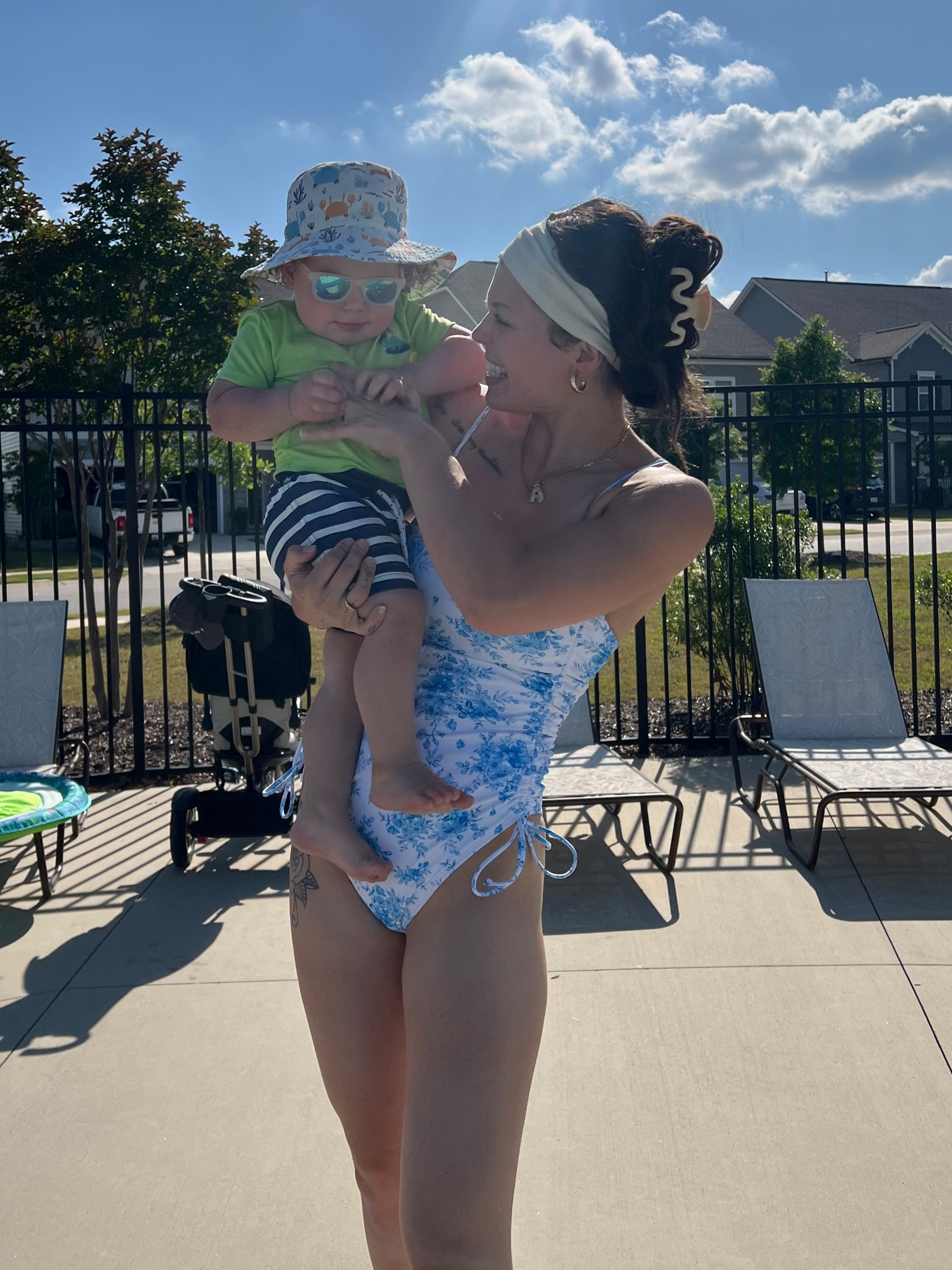 Summer timeeee anyoneee ☀️🤍



#LTKKids #LTKFamily #LTKSwim