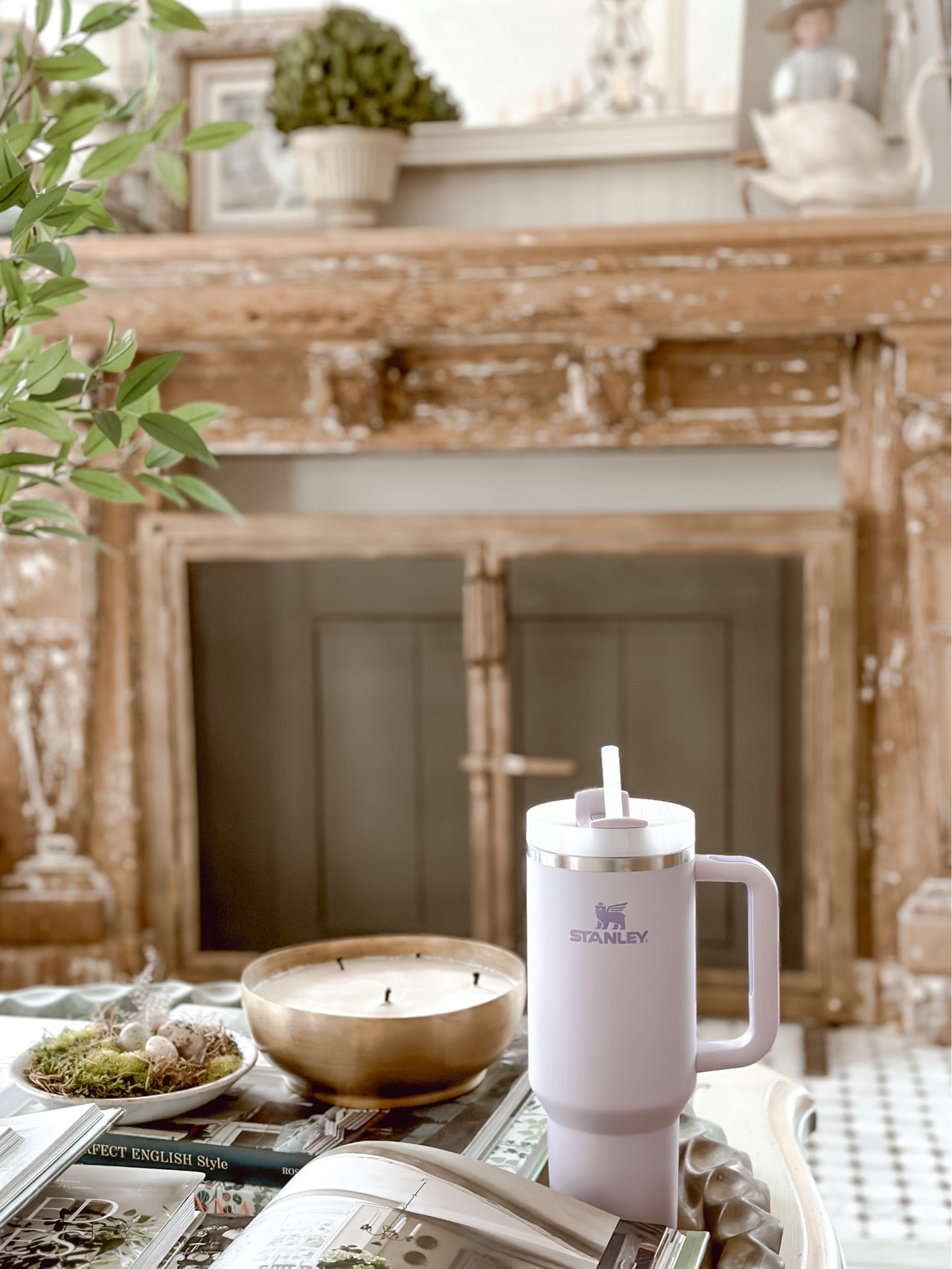 We still have little cozy escapes during the renovations. All I need is a candle and my @Stanley 