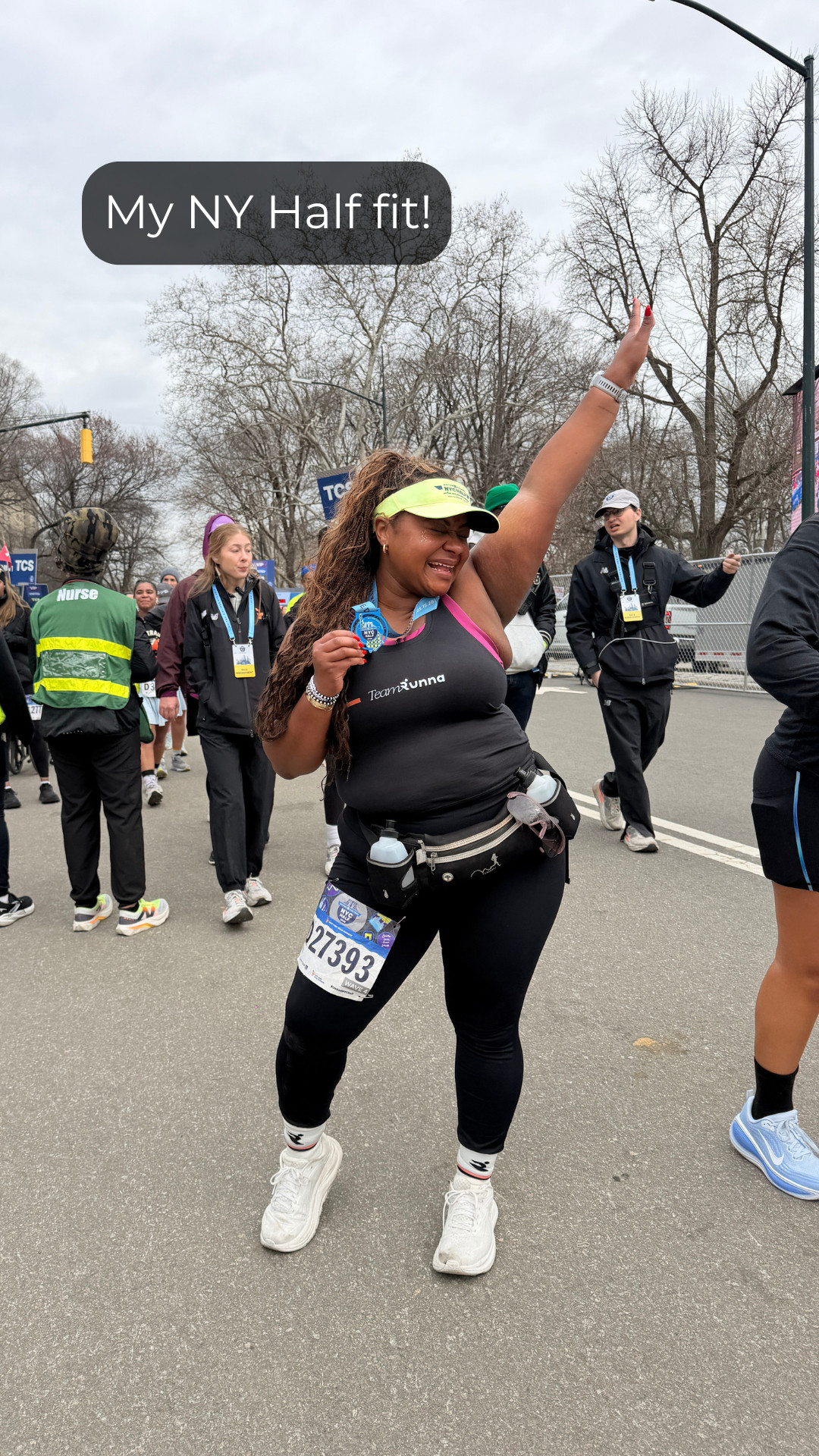 My NY Half fit! Wore this for the race and it didn’t let me down. Comfortable, supportive, and stayed in place the whole time. 

 #LTKfitnessgoals #LTKActive #LTKMidsize