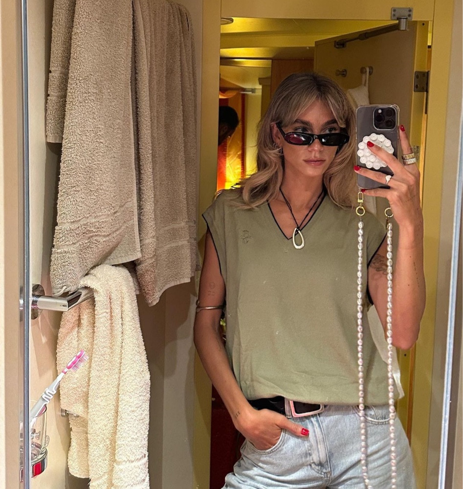 holiday mode on

#LTKHoliday #LTKeurope #LTKstyletip