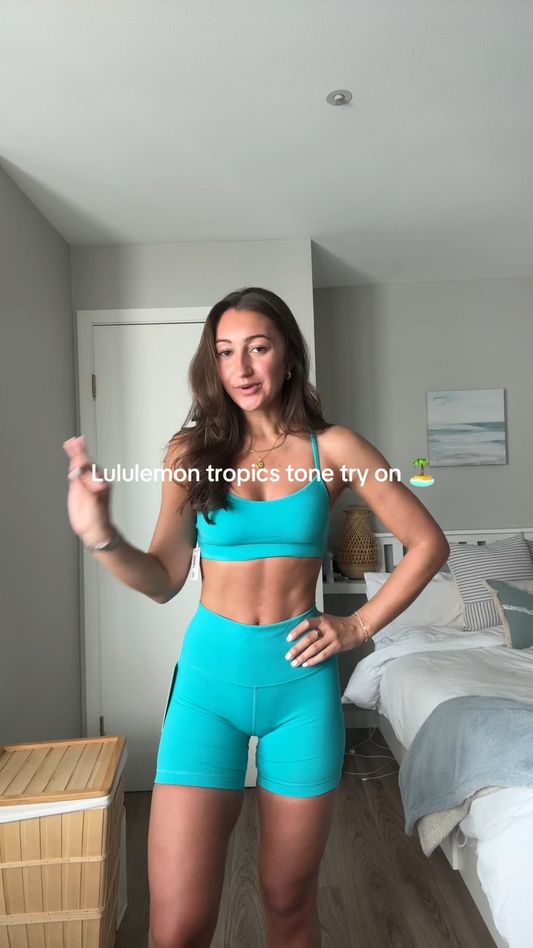 wearing size 6 in this lululemon set 