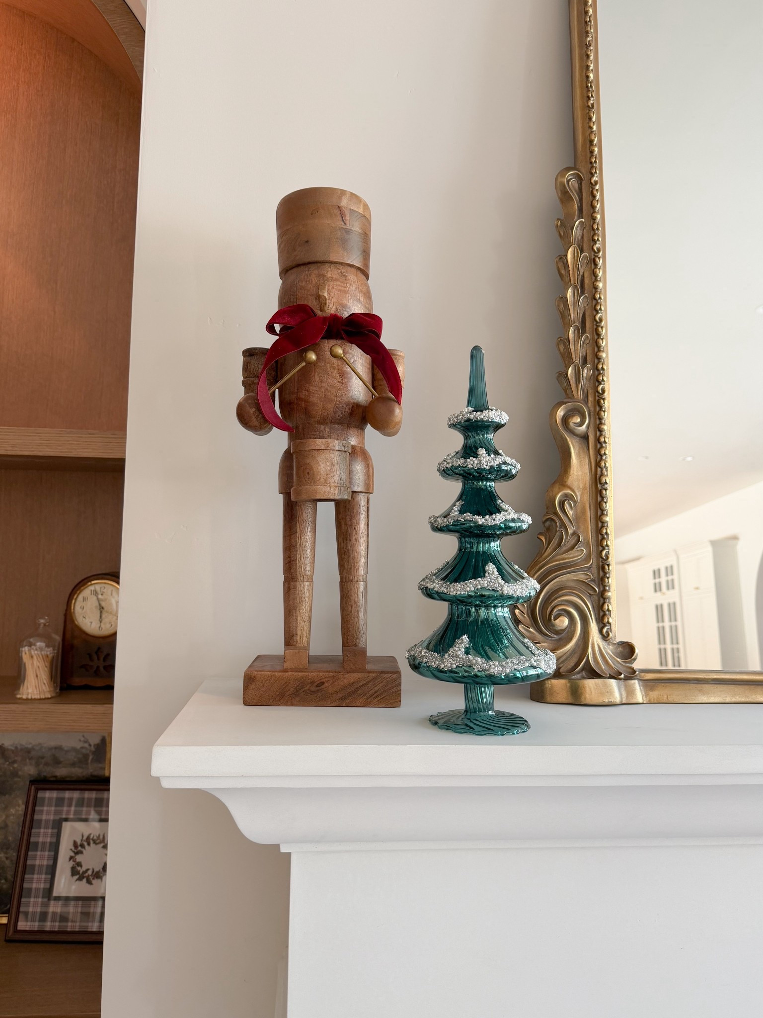 Whimsy meets classic Christmas, these beautiful glass trees won’t last long. Under $20

#LTKActive #LTKHoliday #LTKSeasonal