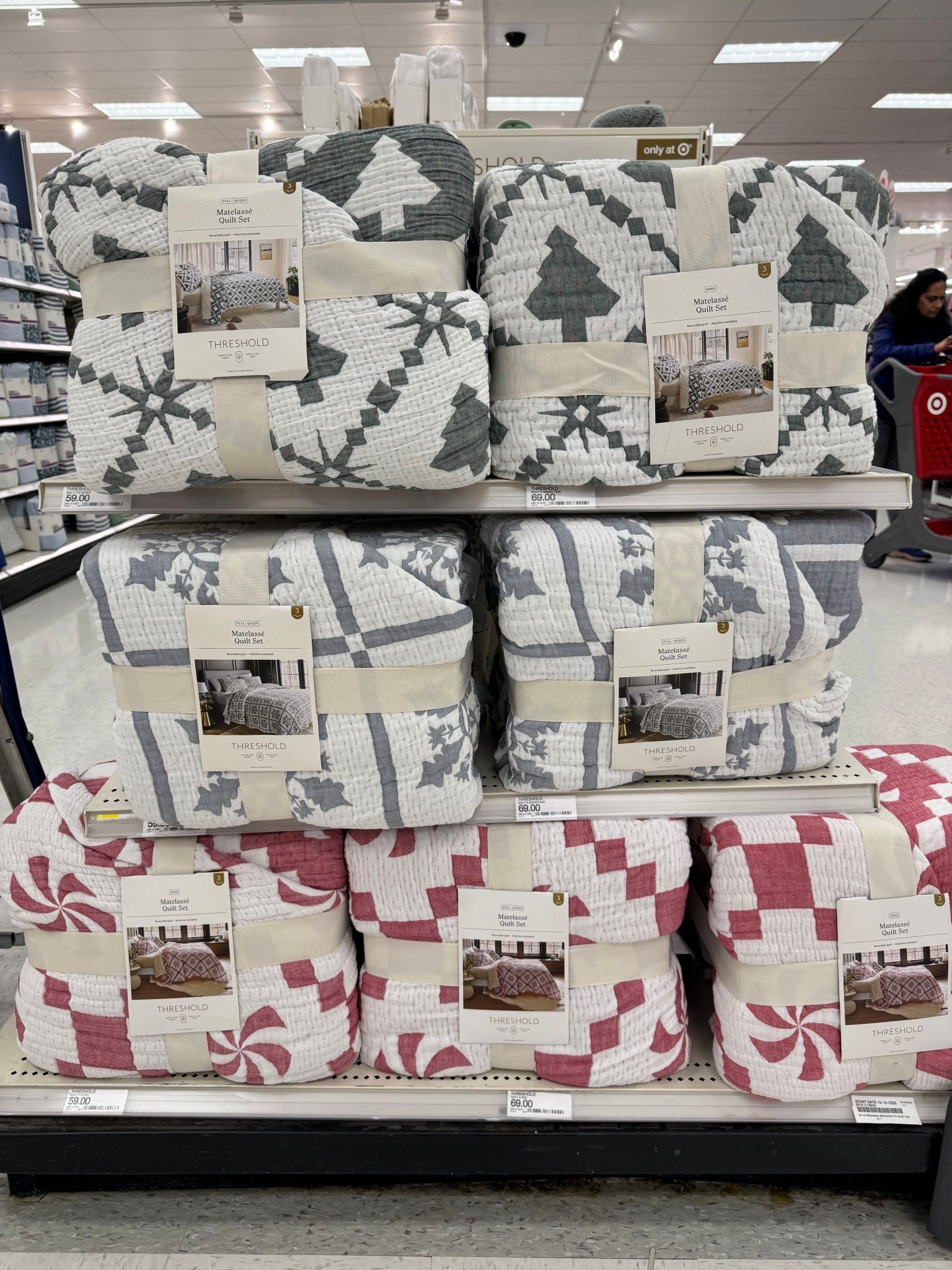 The perfect cozy holiday quilt set available new at Target!

#LTKHome #LTKHoliday #LTKSeasonal