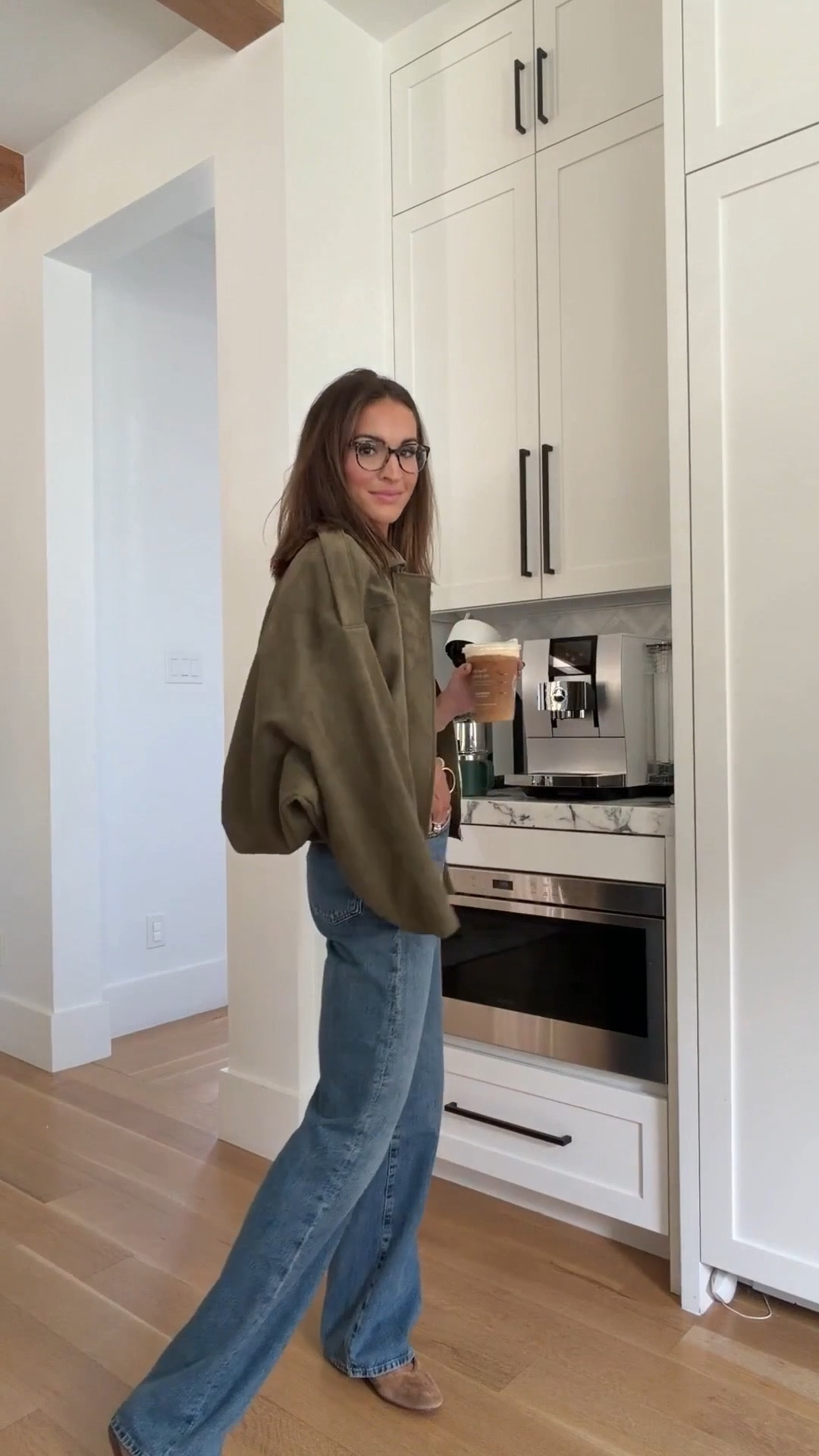 obsessed with this amazon faux suede jacket! 😍 perfect for transitioning to spring too! 