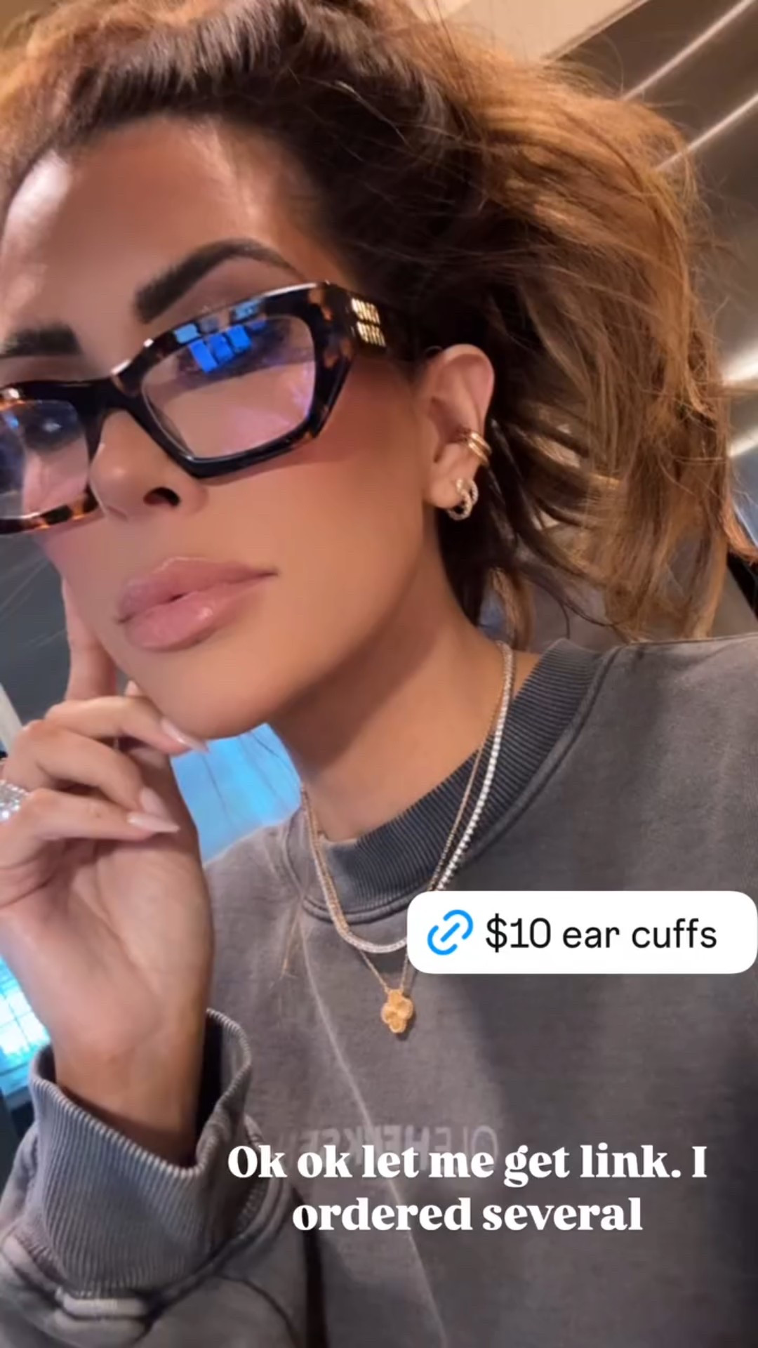 Love these $10 ear cuffs!

Gold jewelry, summer jewelry, designer accessories, Emily Ann Gemma

#LTKStyleTip #LTKSeasonal