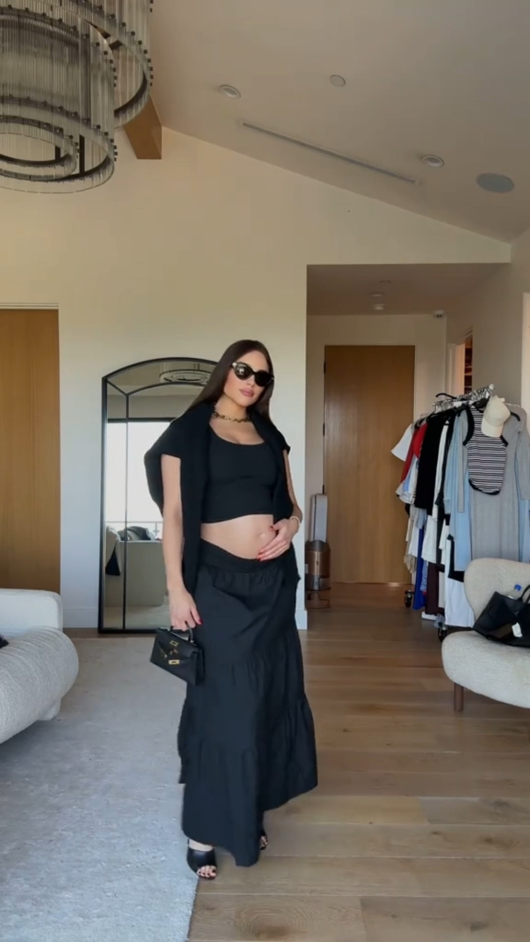 GRWM 6 months pregnant 😳

#LTKSeasonal #LTKBump #LTKStyleTip