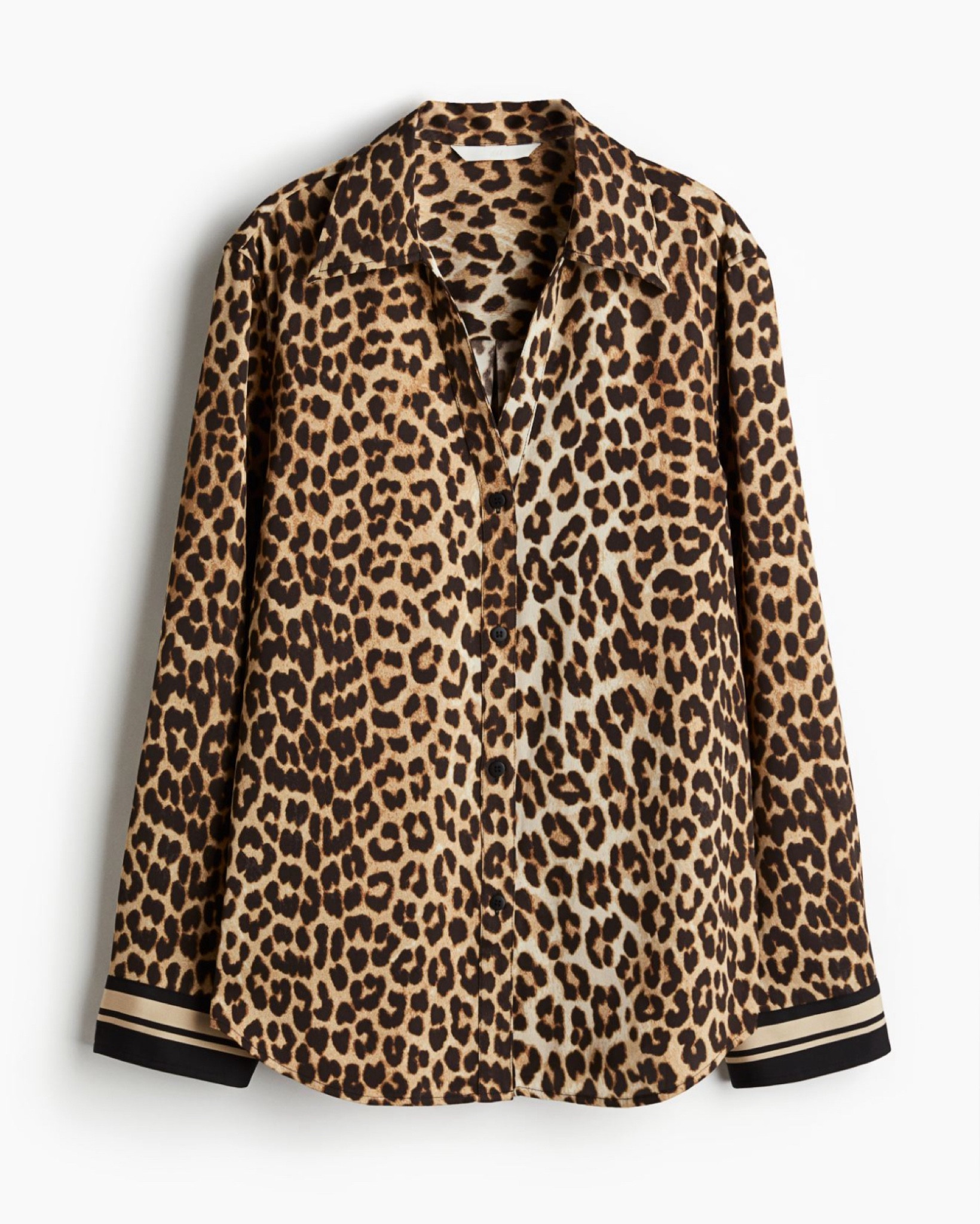 SATIN LEOPARD TOP!! Has matching bottoms.. 

#LTKStyleTip #LTKOver40 #LTKMidsize