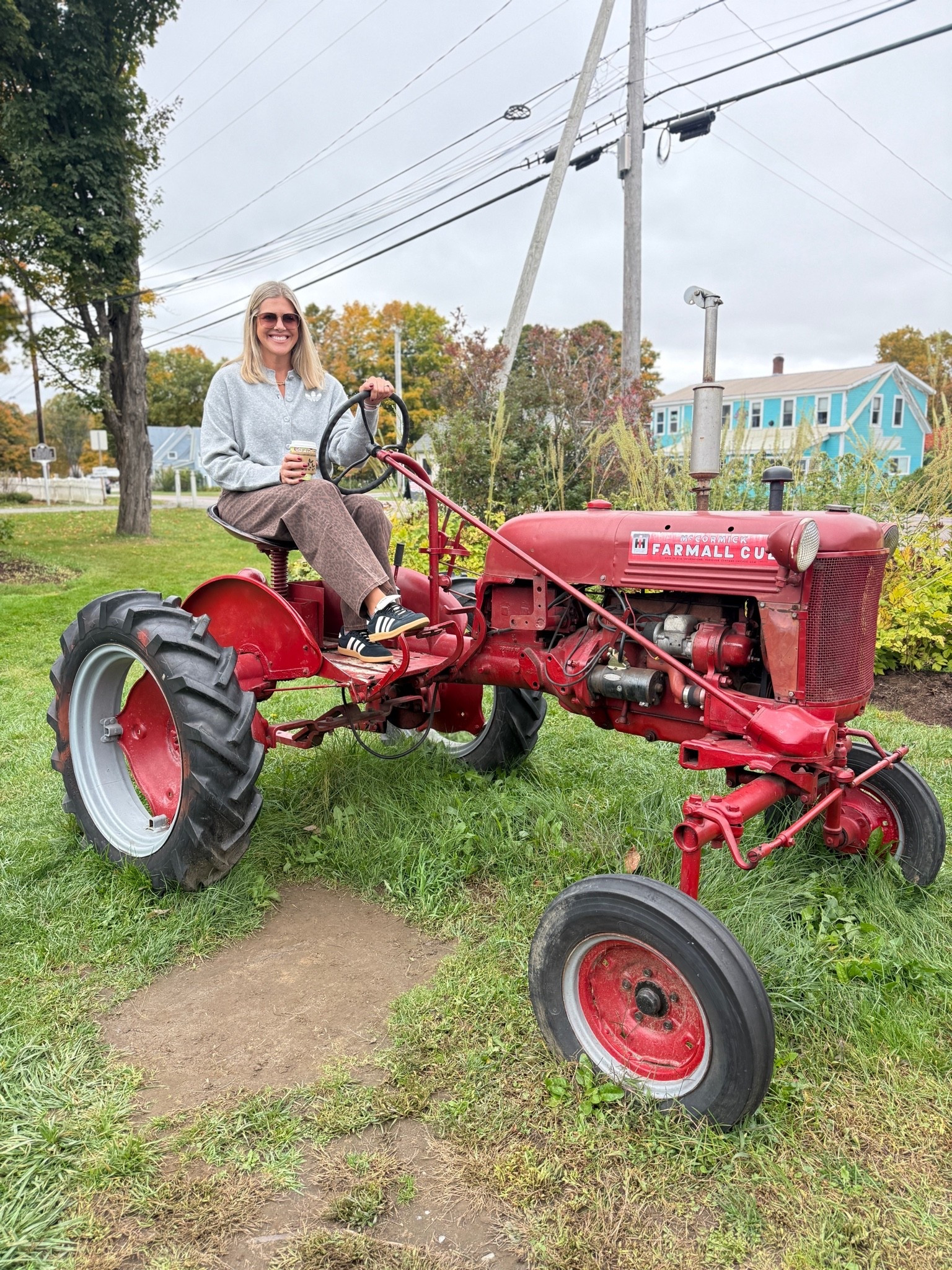 🚜 Stowe, VT Cider Mill Trip

#LTKTravel #LTKdayinmylife #LTKootd