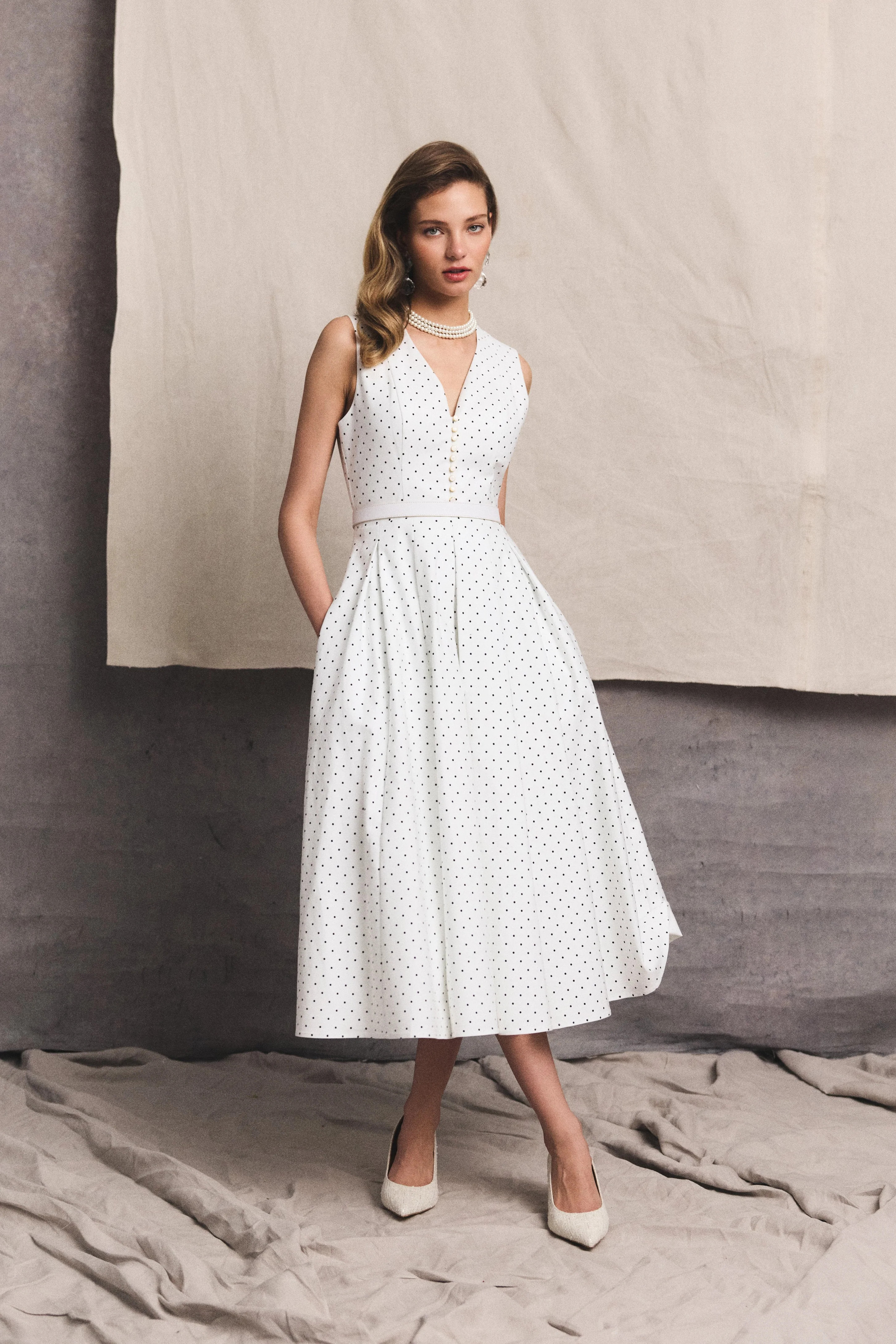 Lucie Sleeveless Dress (White Polka Dot) | Holland Cooper