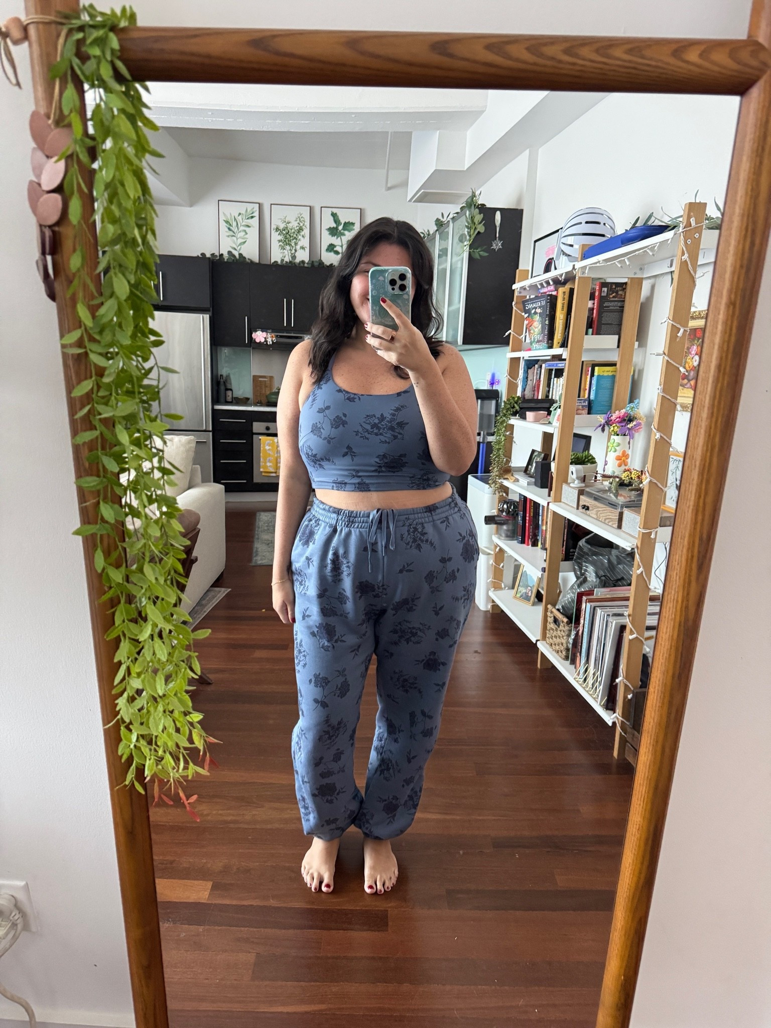 Obsessed with this new print at Popflex! They are my favorite activewear brand by far, it’s basically my entire closet. I’m wearing a size 1x in both and I’m a 16.

#LTKPlusSize #LTKActive #LTKfitnessgoals